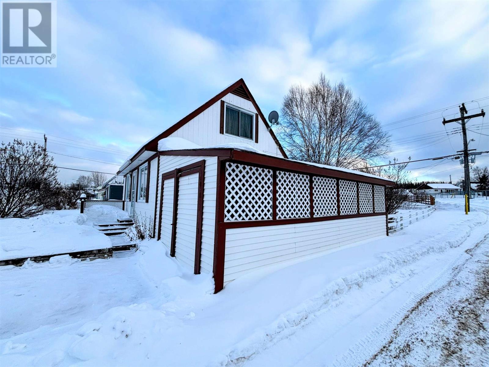 18 Ohsweken Rd Property Photo 30