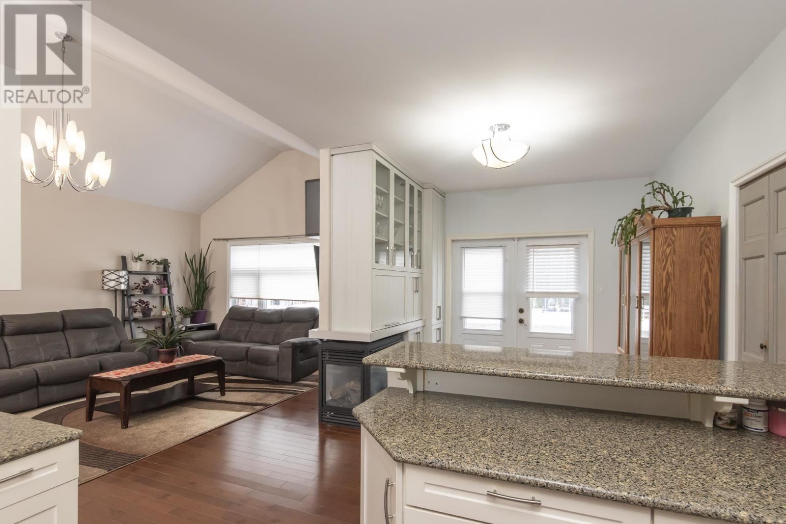 1351 John St. Rd Property Photo 17
