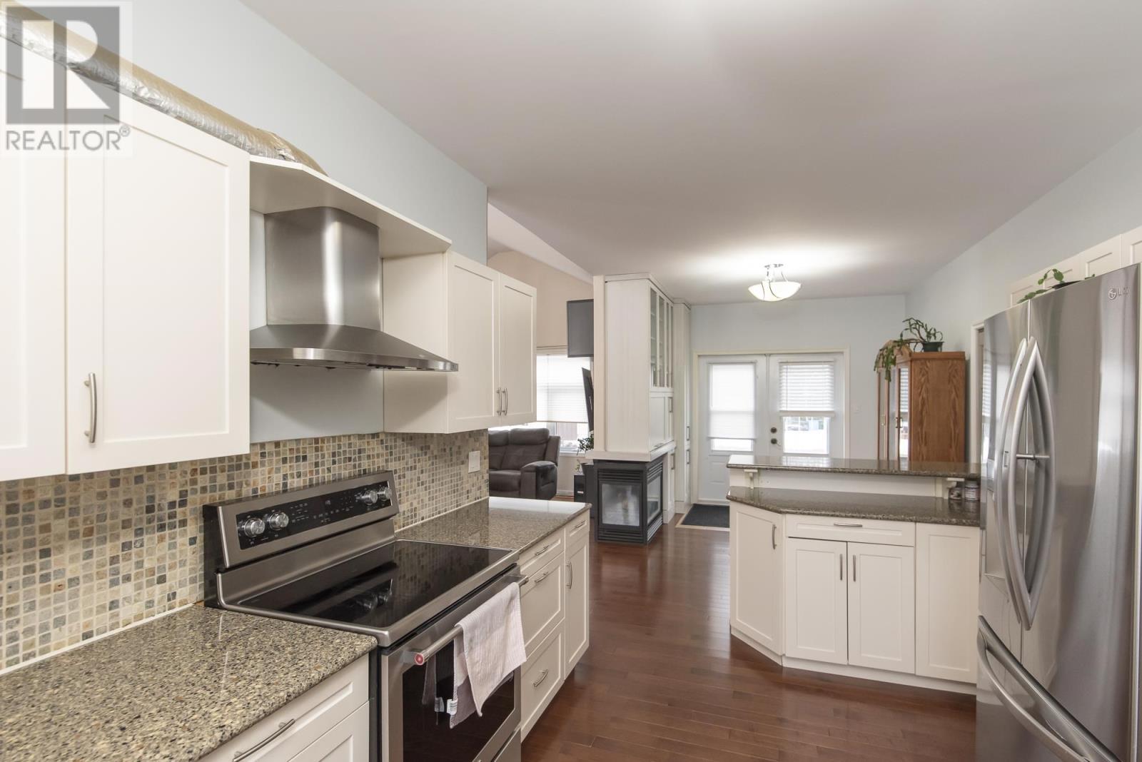 1351 John St. Rd Property Photo 18