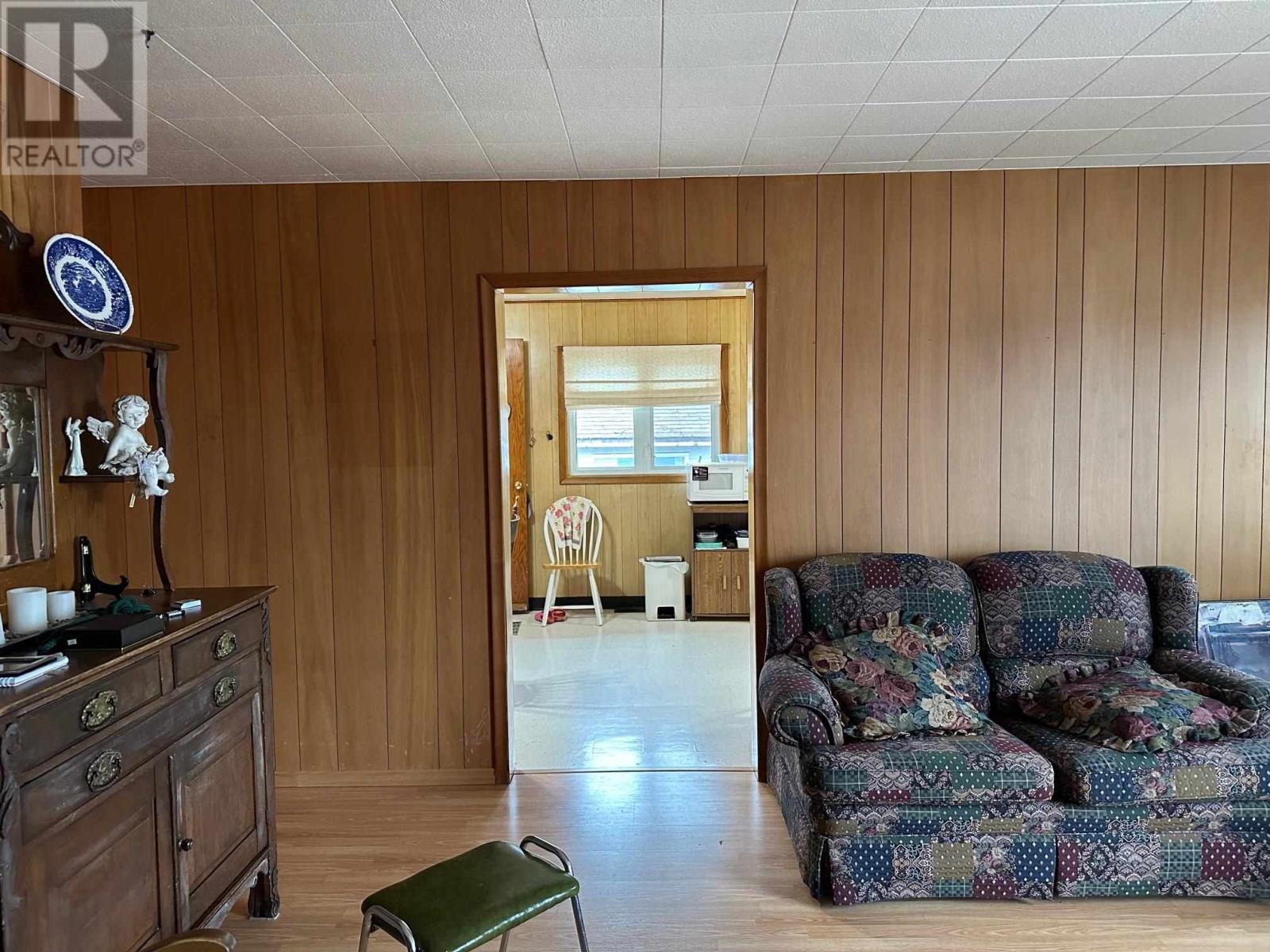 105 Columbia St Property Photo 15