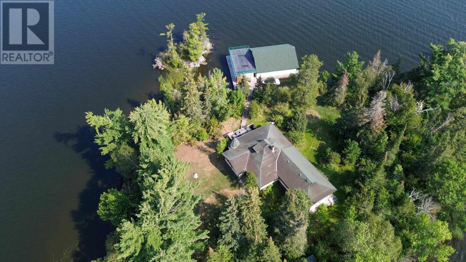 363p Brightwater Island, Lake Of The Woods Property Photo 7