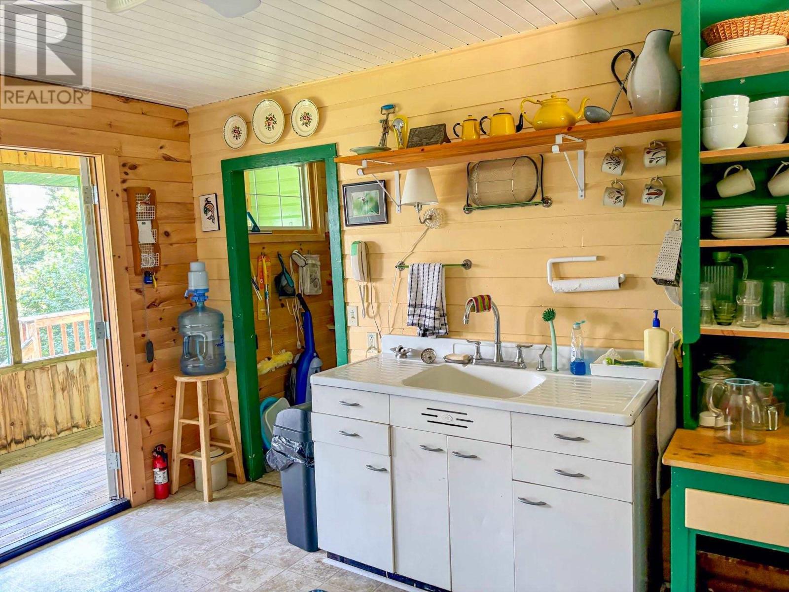 363p Brightwater Island, Lake Of The Woods Property Photo 29