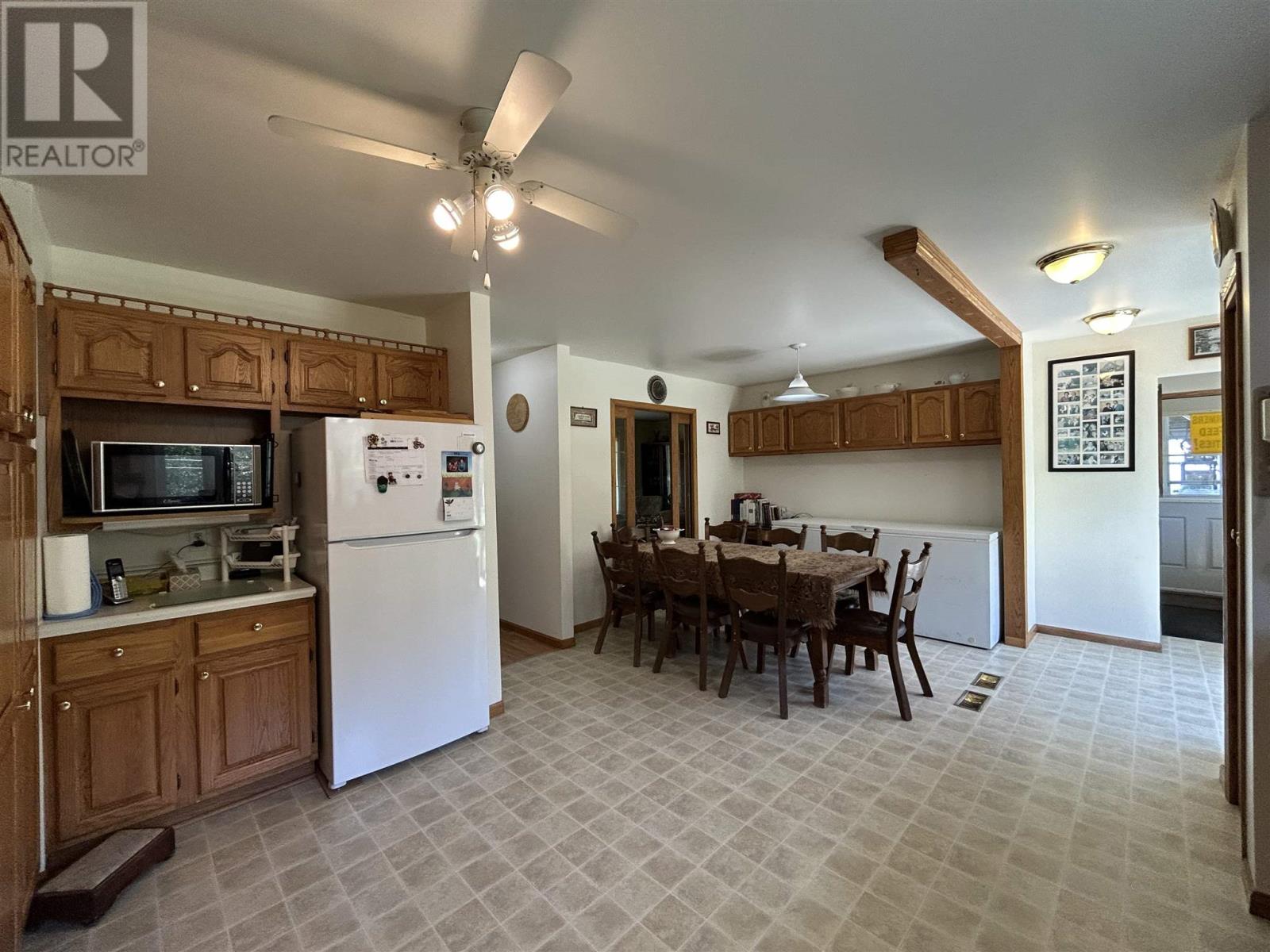 993 Fisher Rd Property Photo 12