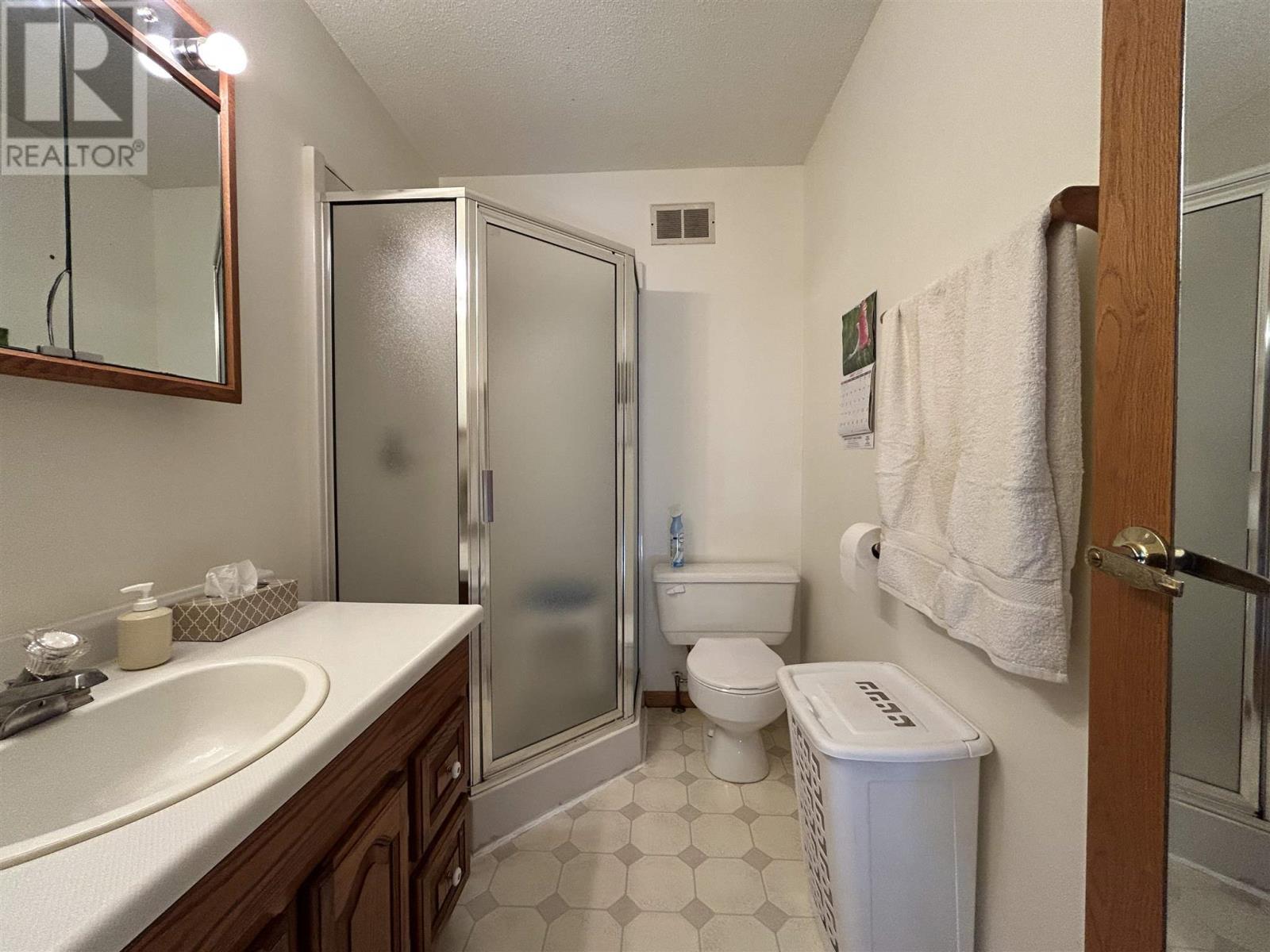 993 Fisher Rd Property Photo 22