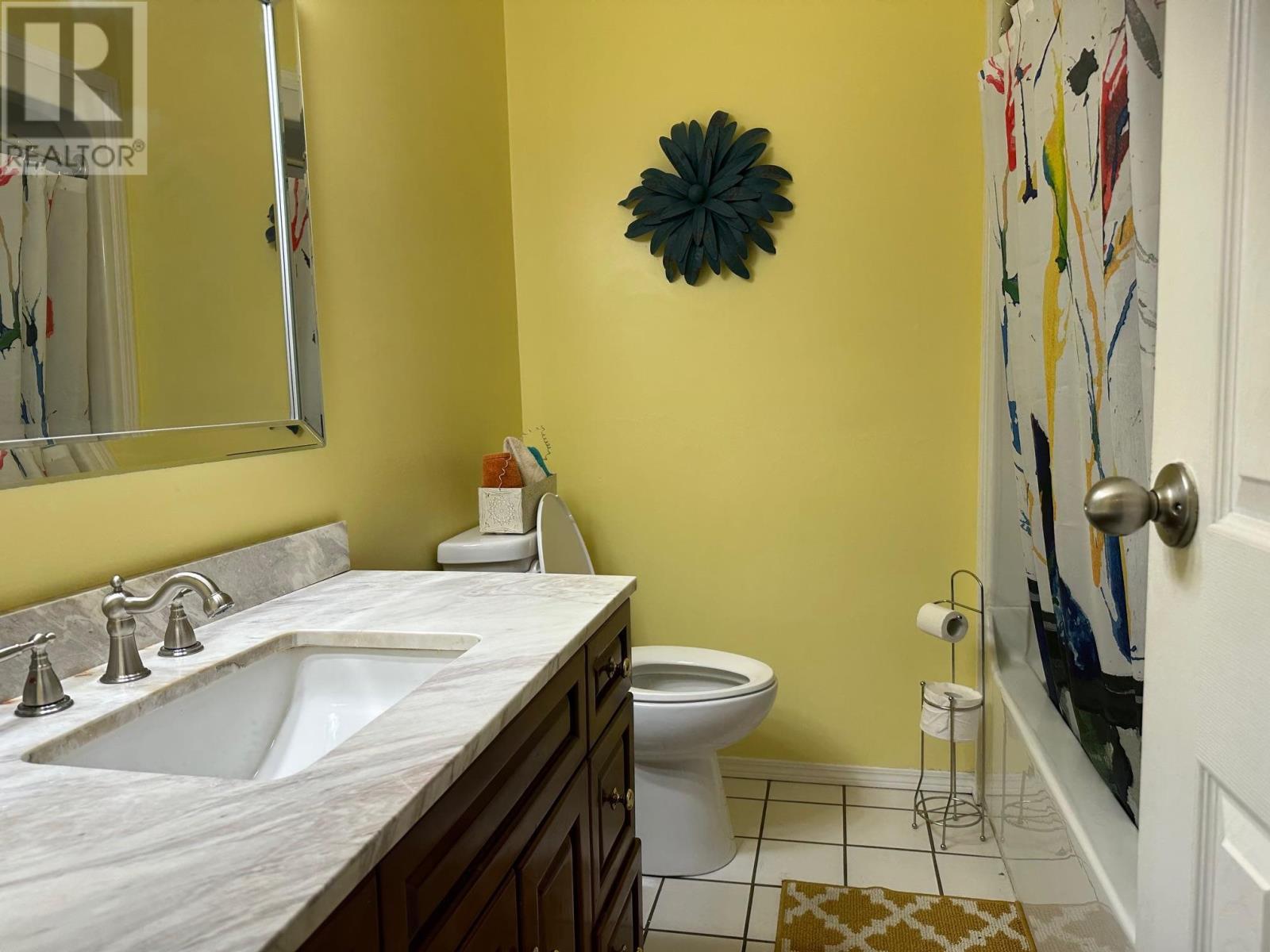 100 Lakeview Dr Property Photo 20