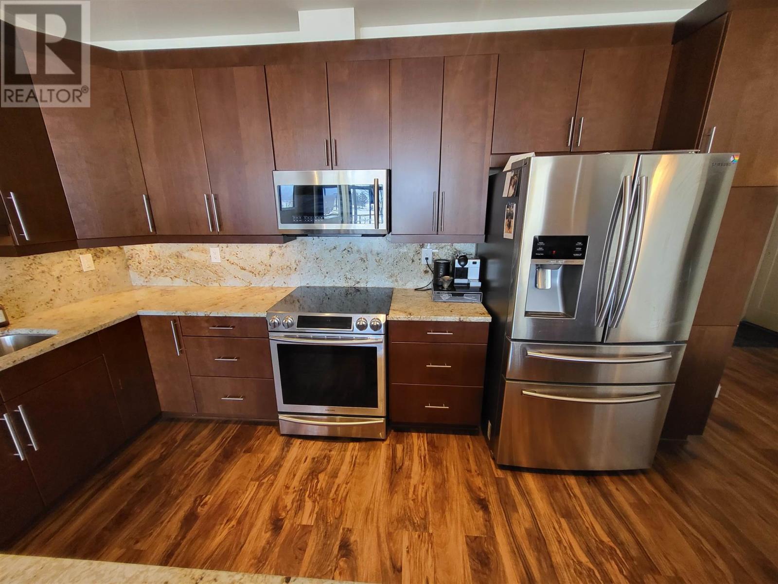 2101-2260 Sleeping Giant Parkway Property Photo 8