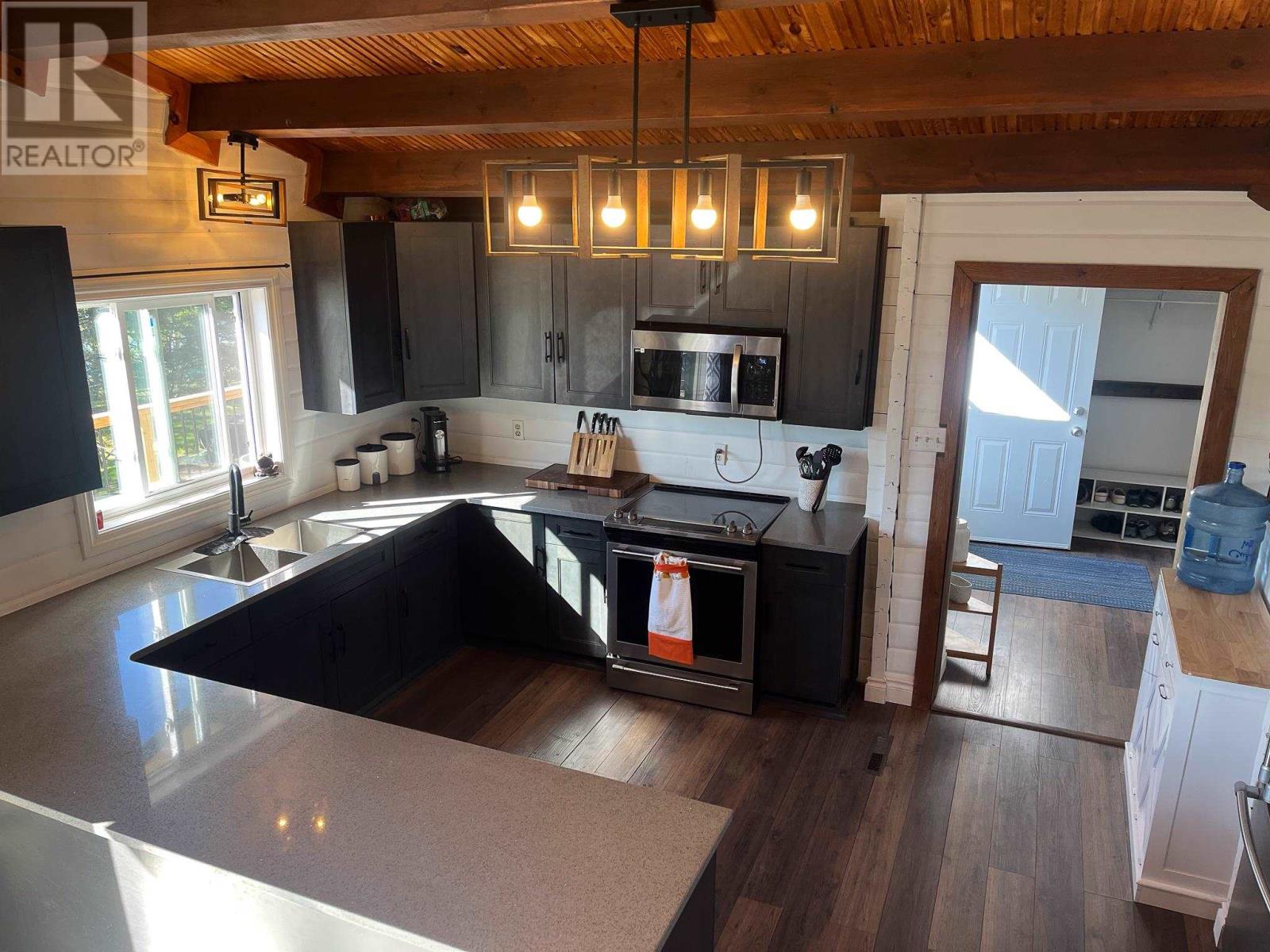 99 Mckenzie Portage Road Fr #16 Property Photo 7
