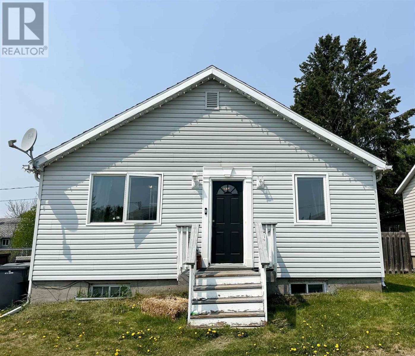 79 Dickenson Rd Property Photo 1