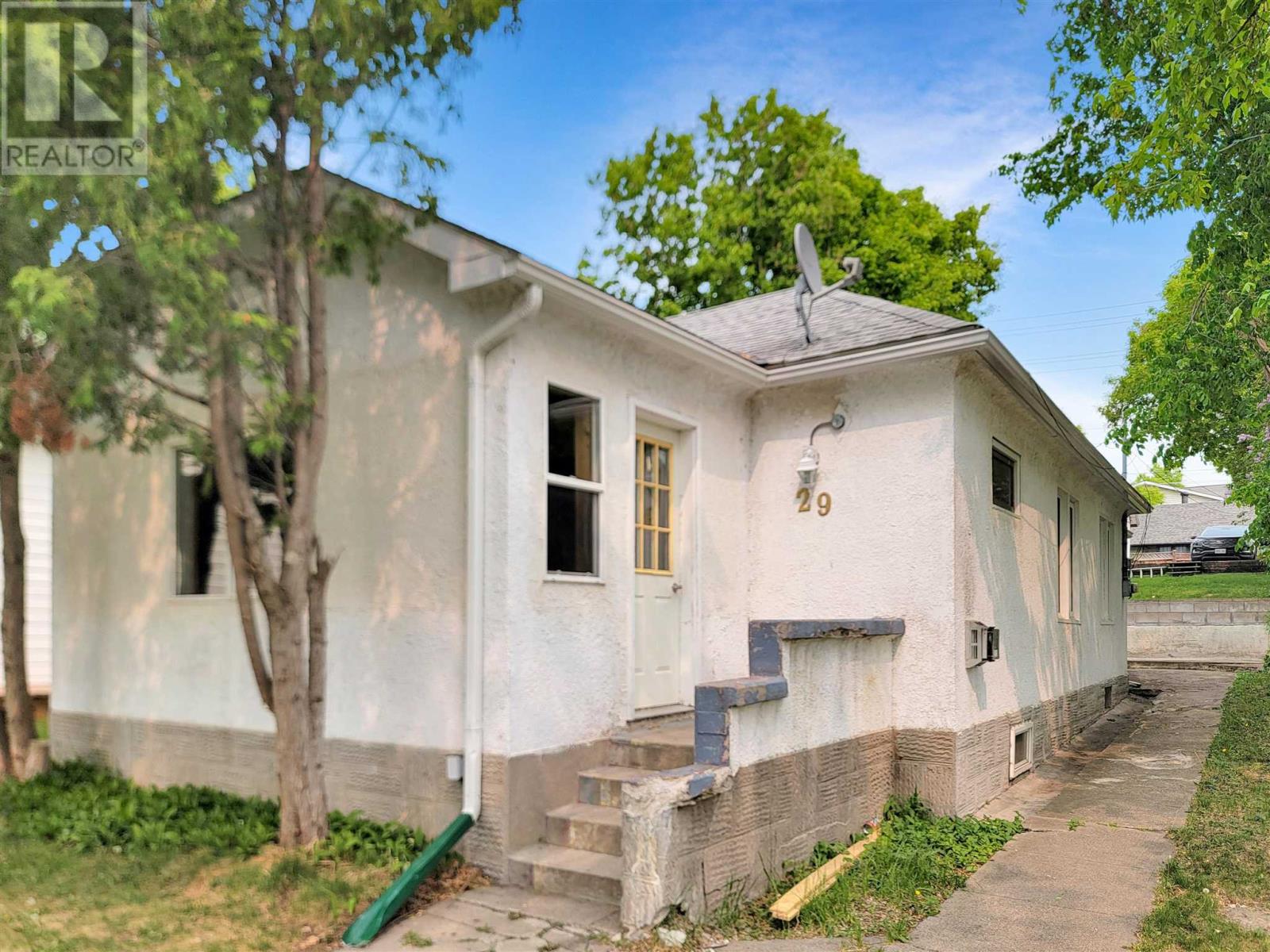 29 Main St, Rideout Property Photo 1
