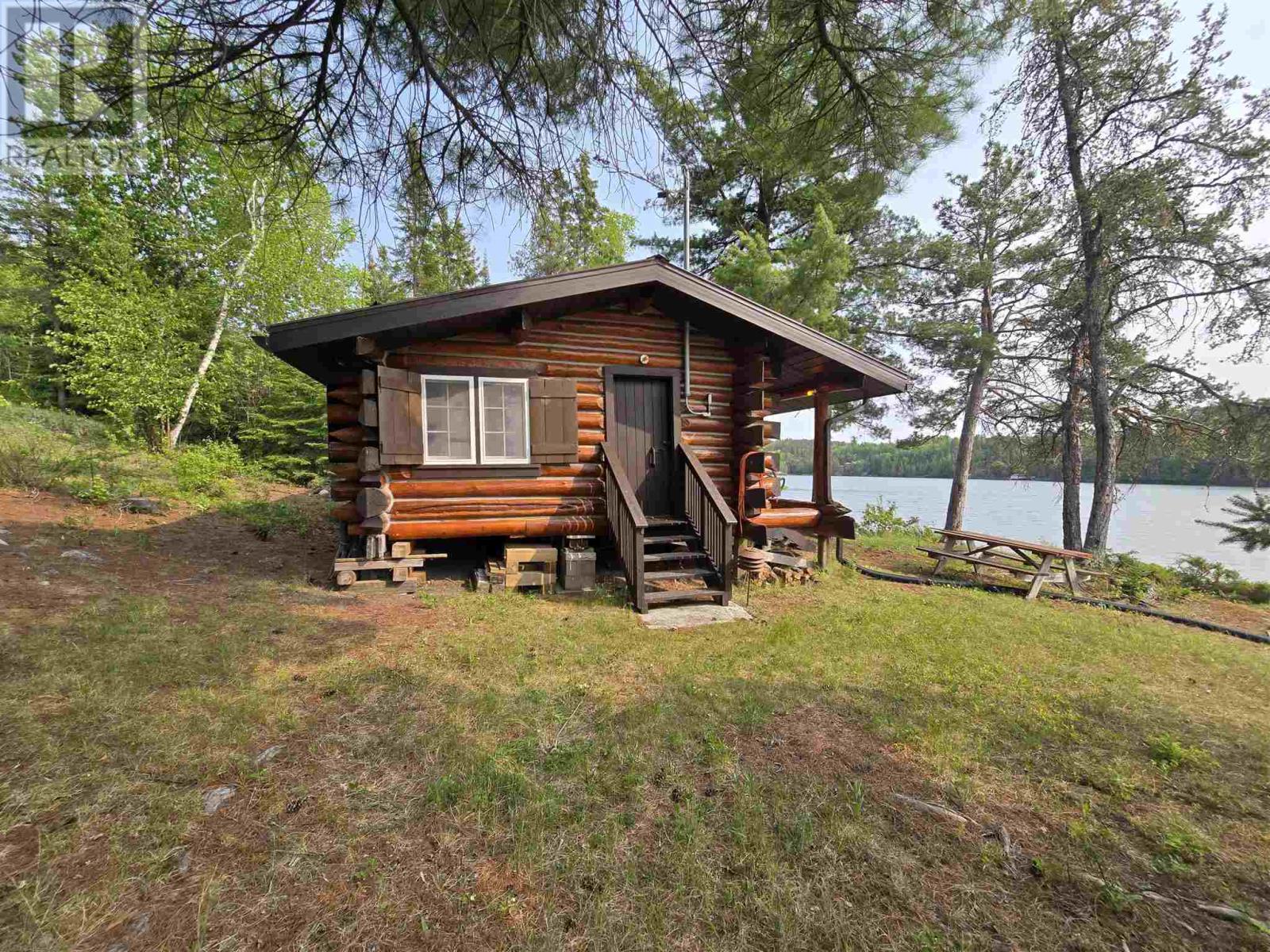 68 Whitefish Bay Is Property Photo 7