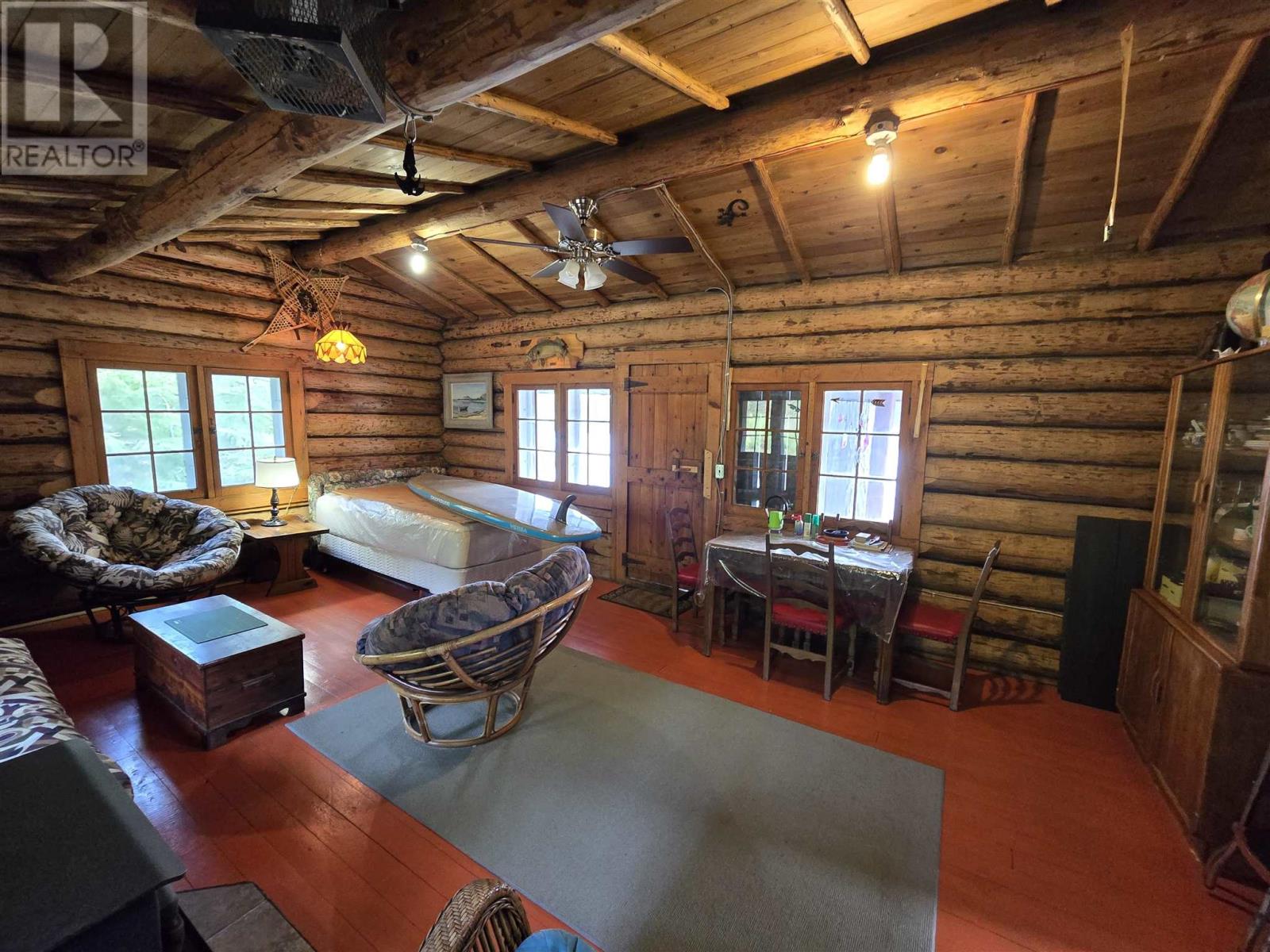 68 Whitefish Bay Is Property Photo 12