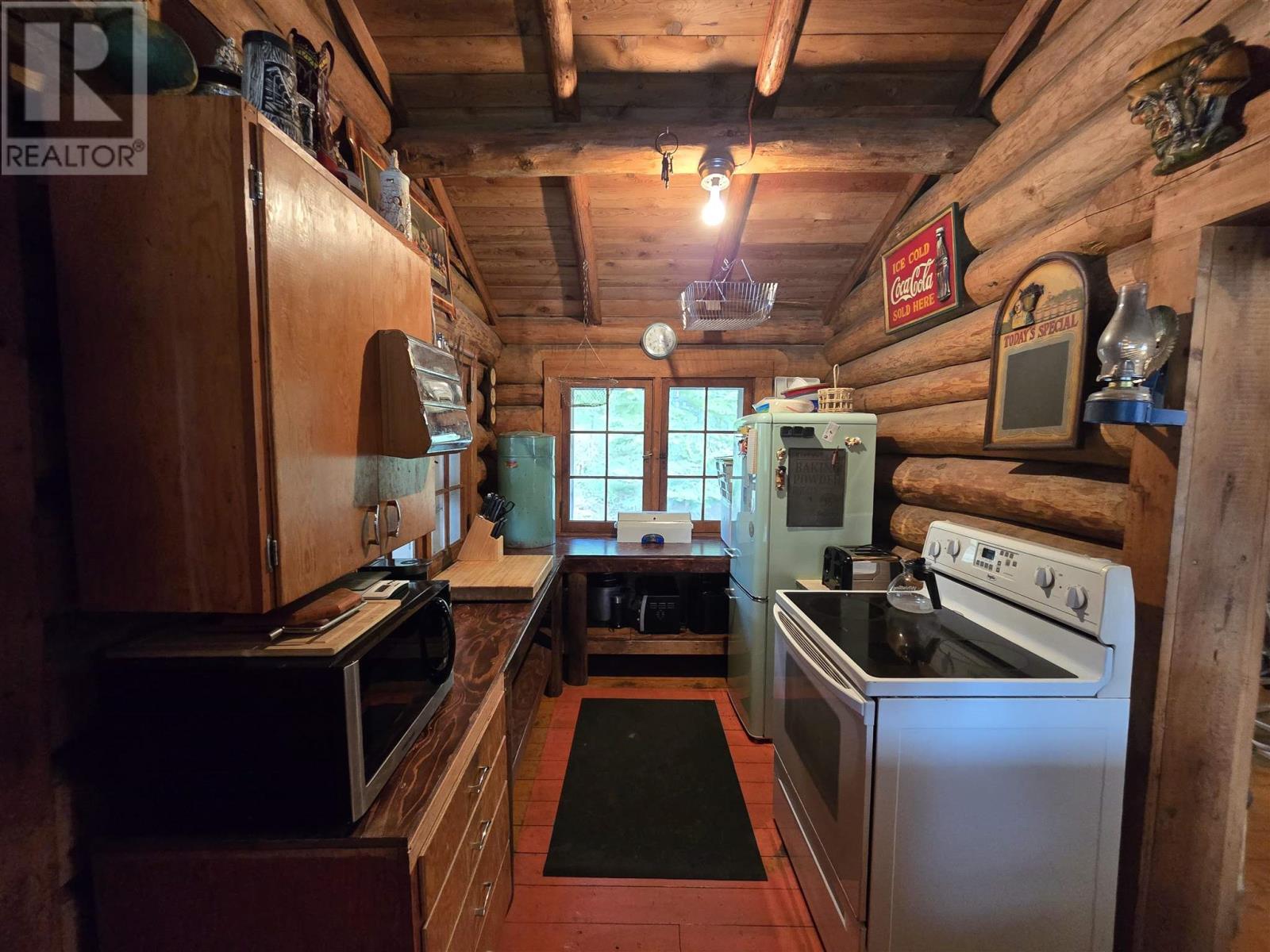 68 Whitefish Bay Is Property Photo 19