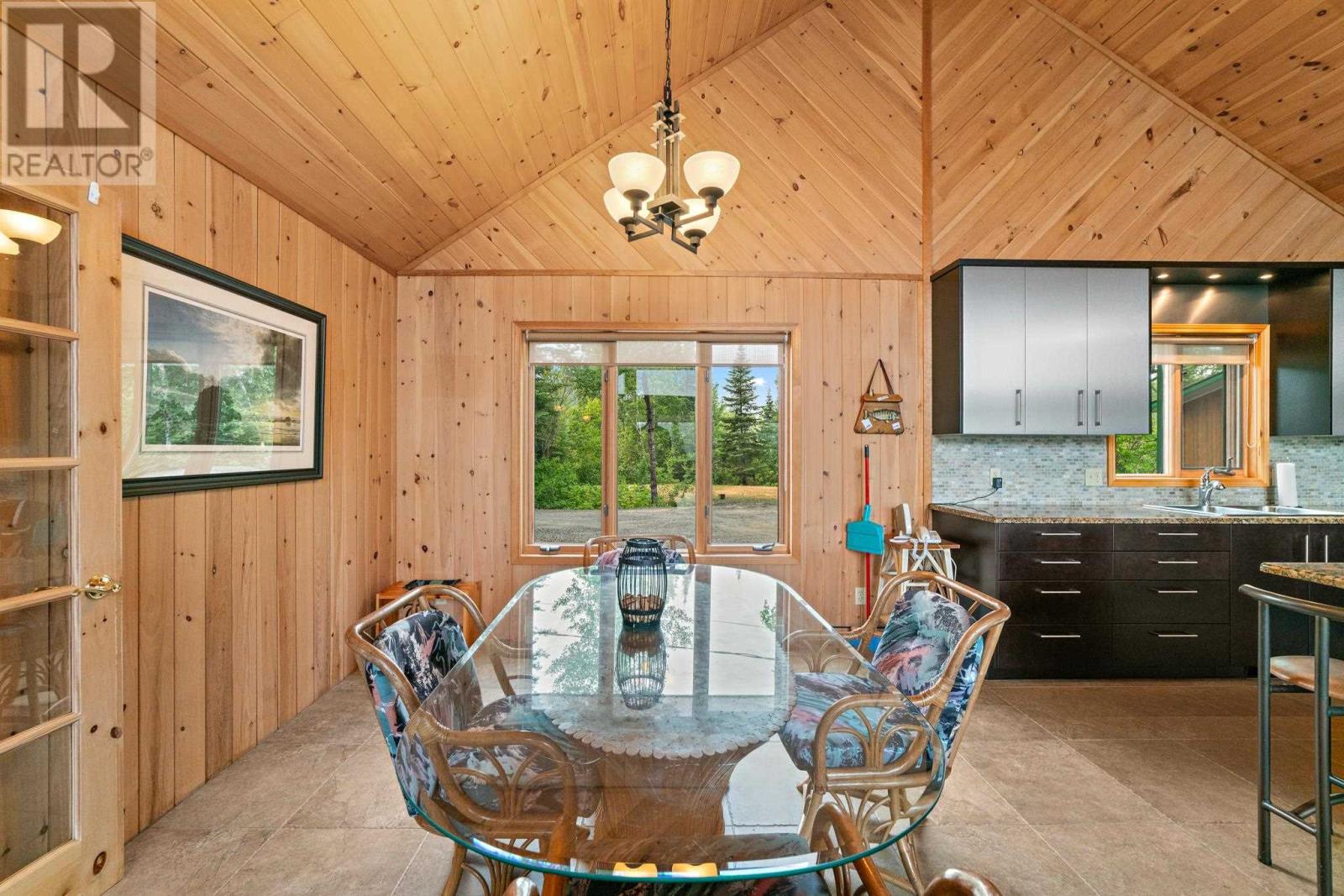 53 Lily Pad Bay Property Photo 8