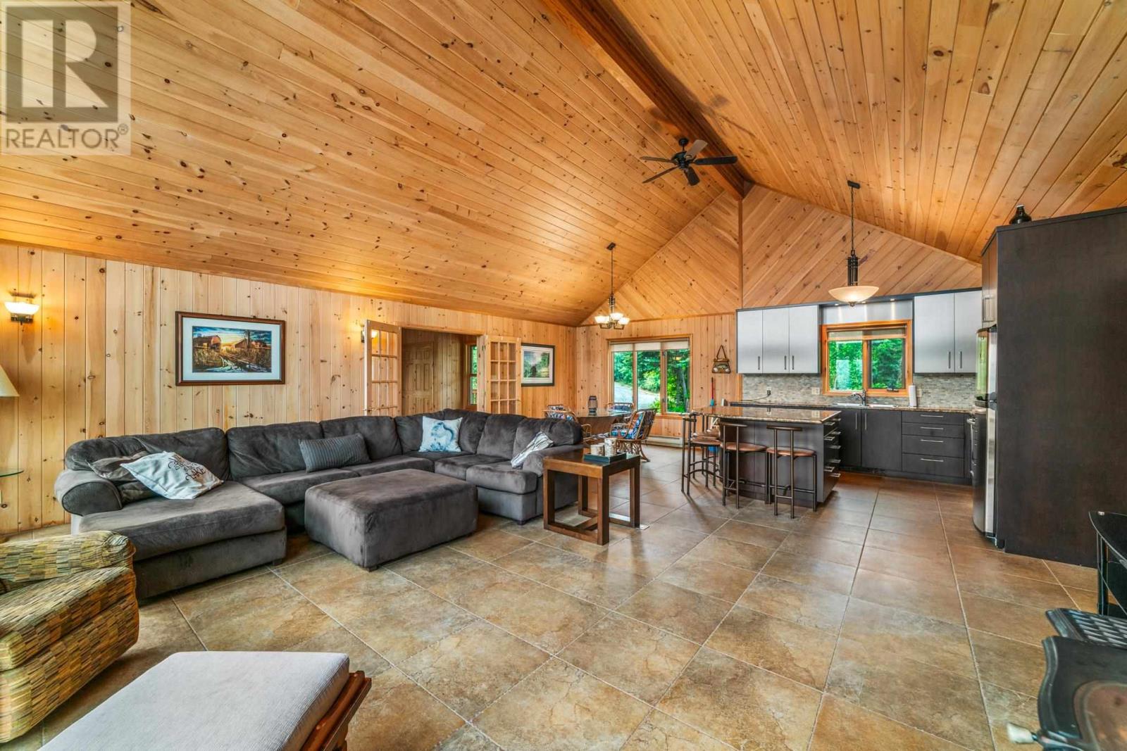 53 Lily Pad Bay Property Photo 18
