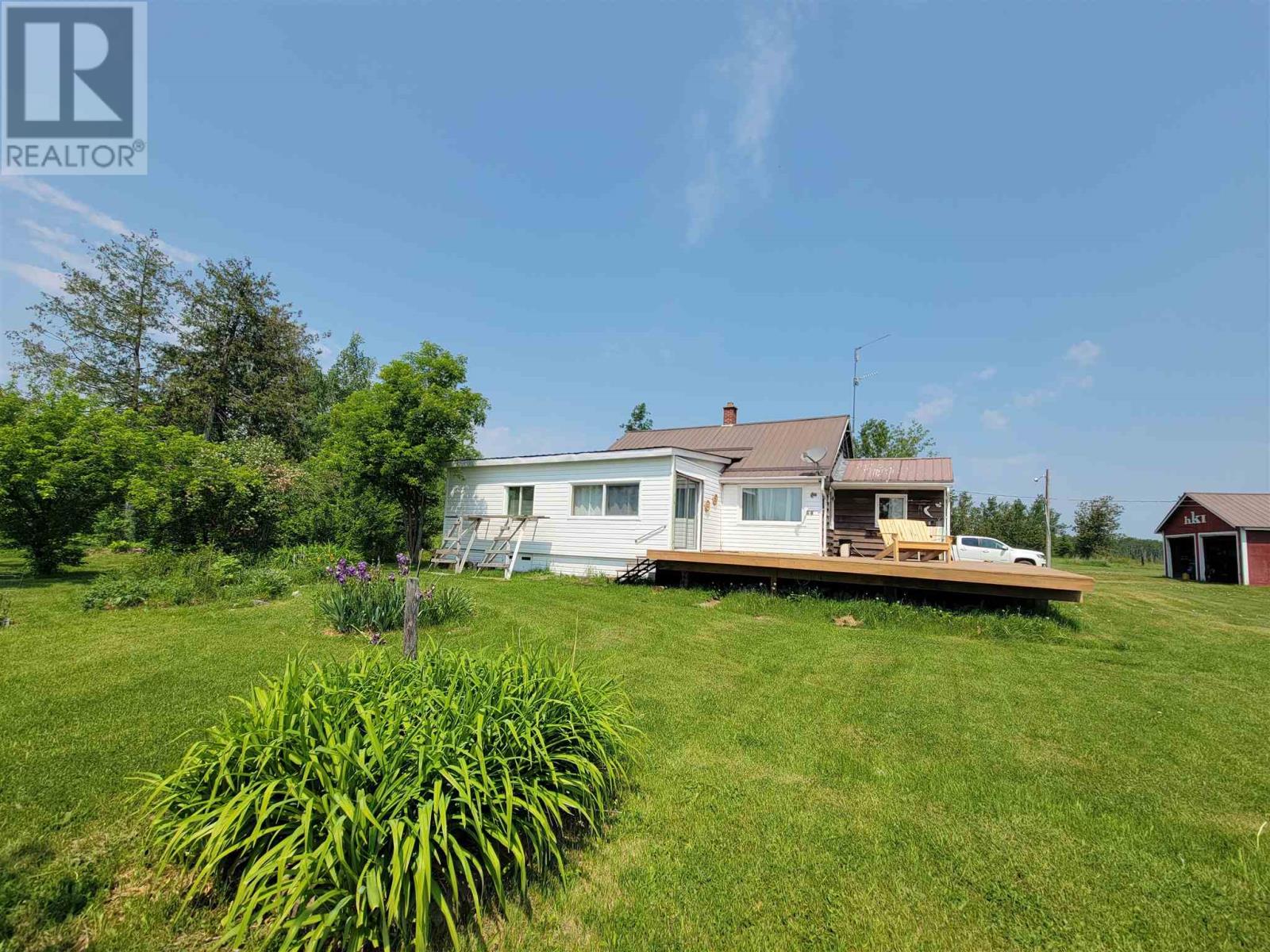 870 Mcdiarmid Rd Property Photo 1