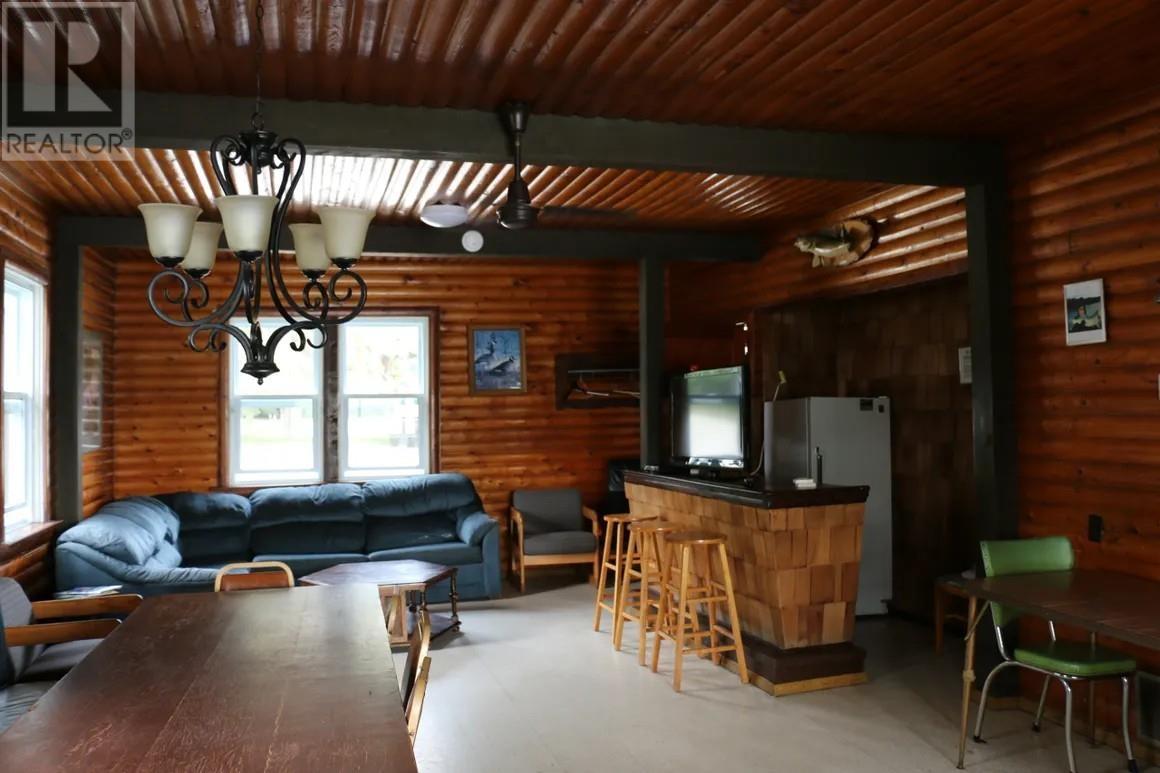 35 Little Canada Road Property Photo 5