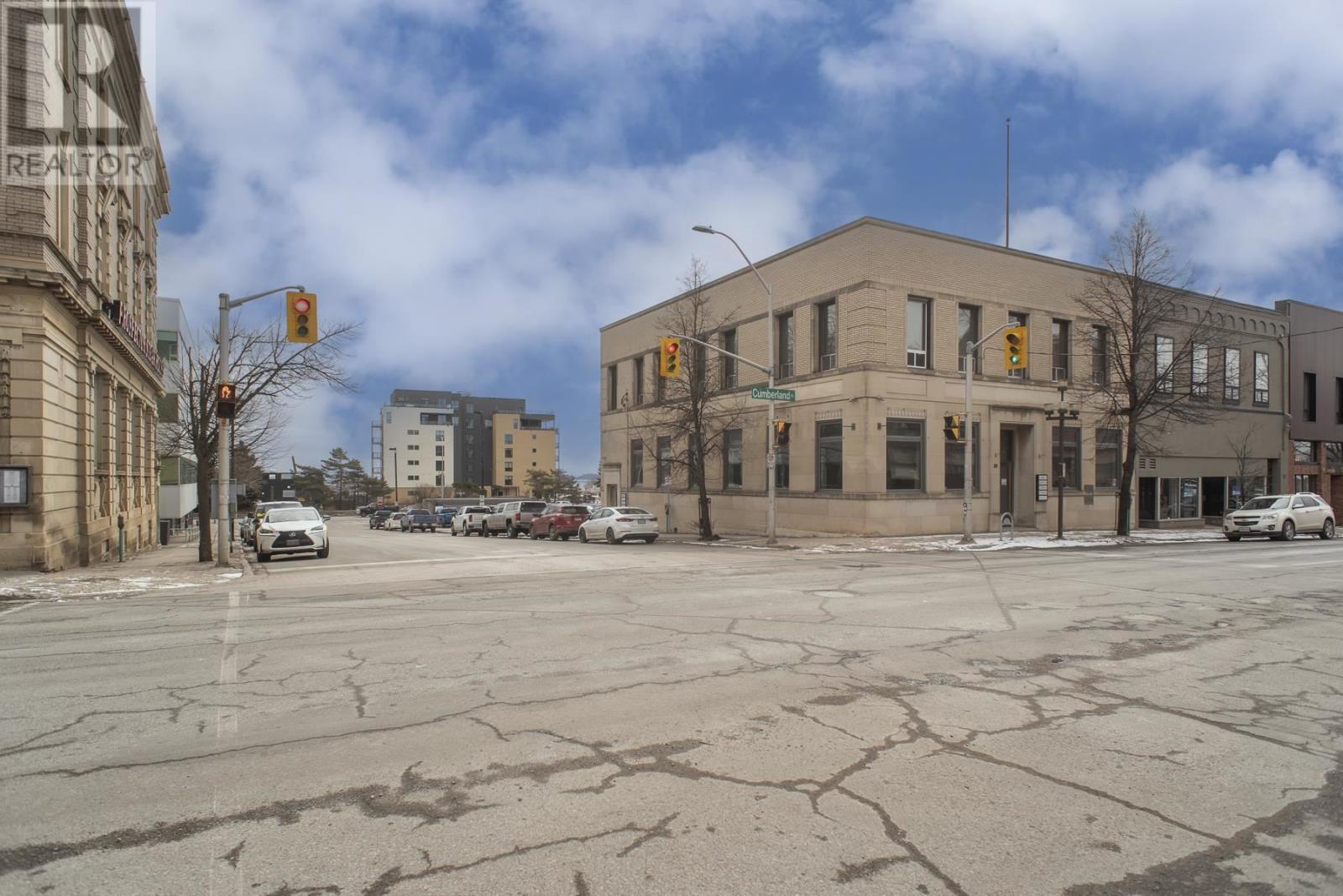 Main 29 Cumberland St Property Photo 3
