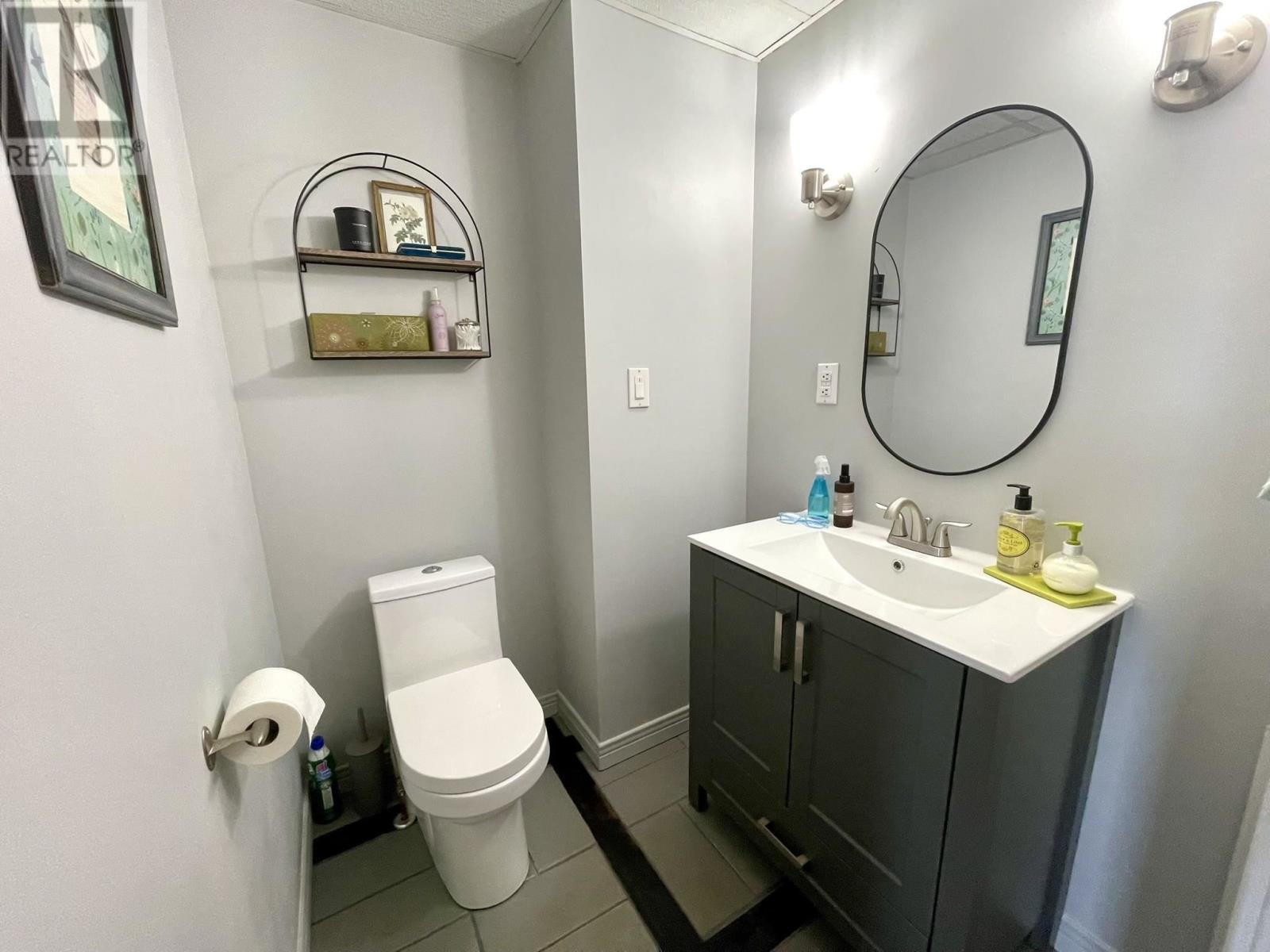 224 First West Bay Property Photo 31