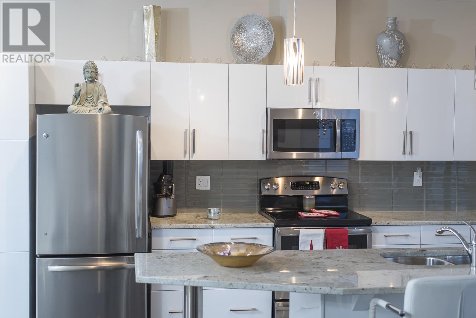 #p2605 2260 Sleeping Giant Parkway Property Photo 9