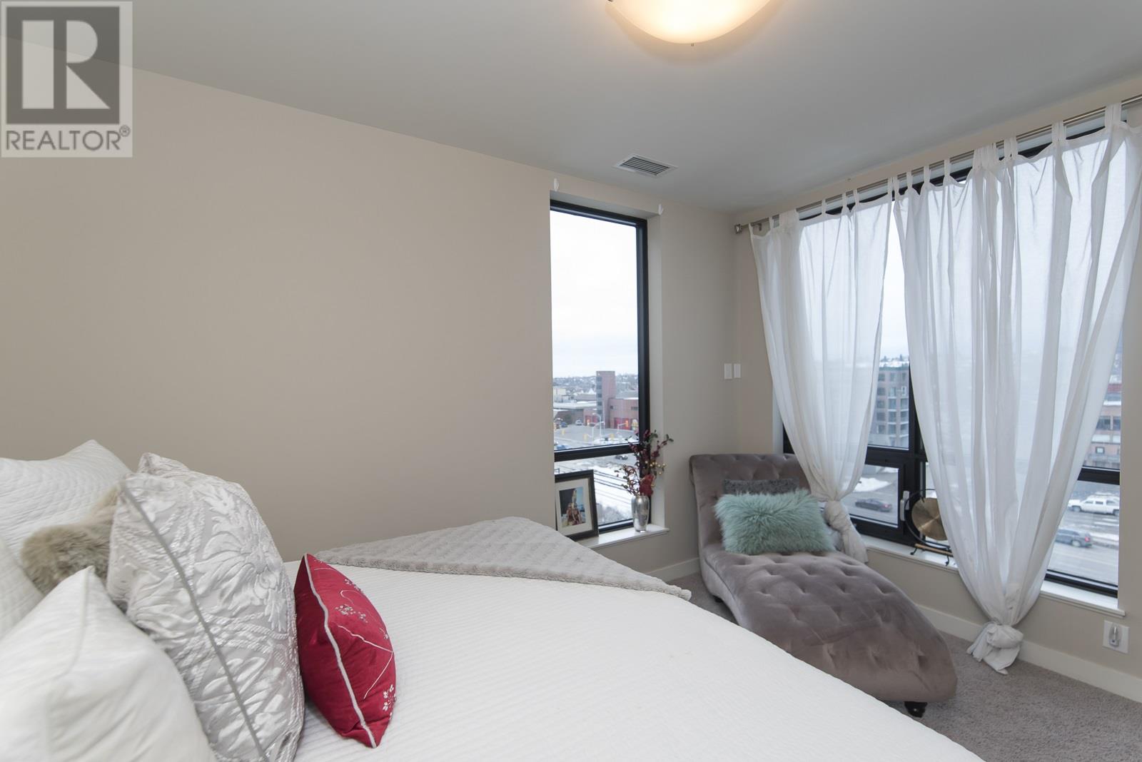 #p2605 2260 Sleeping Giant Parkway Property Photo 30