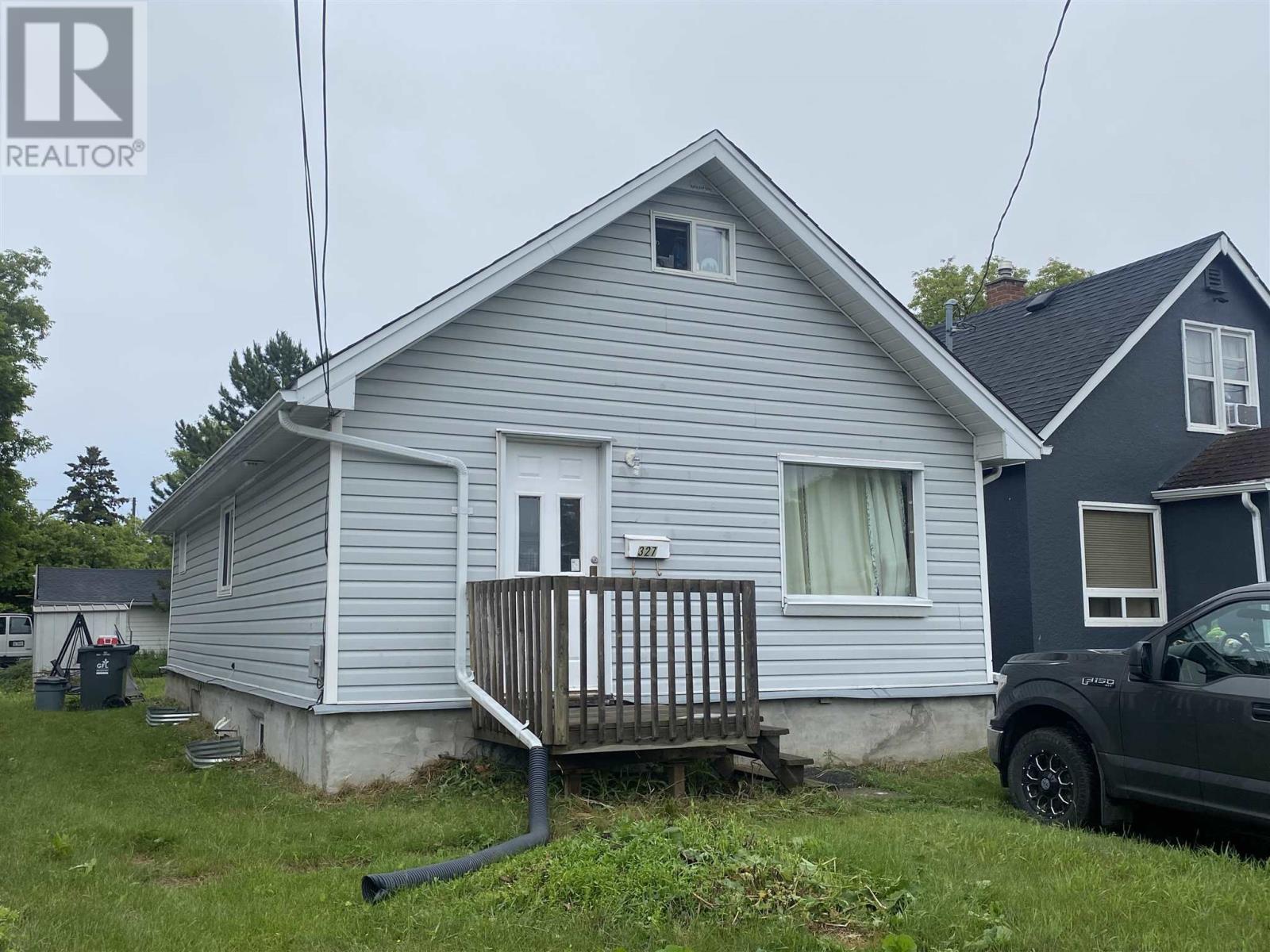 327 Rupert Street Property Photo 1