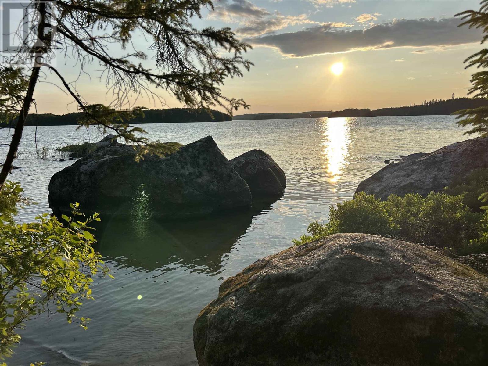 14 Island Canyon Lake Property Photo 4