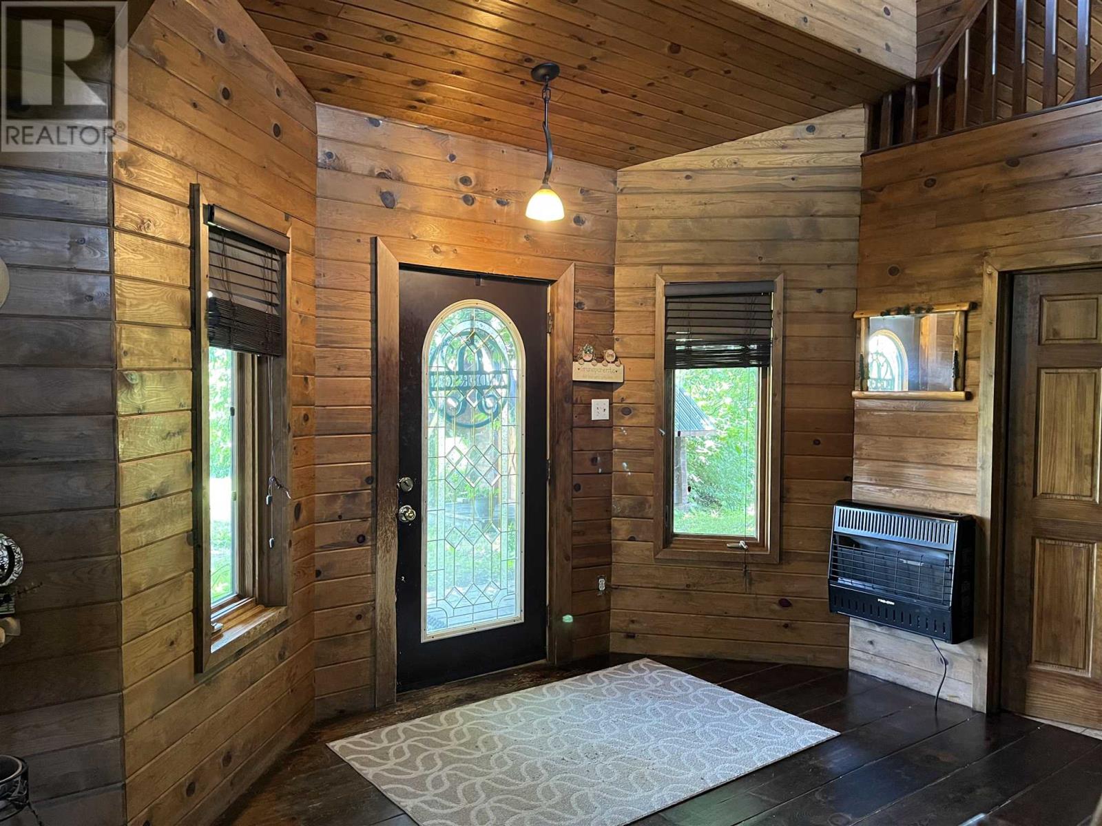 619 Cameron Road Property Photo 4