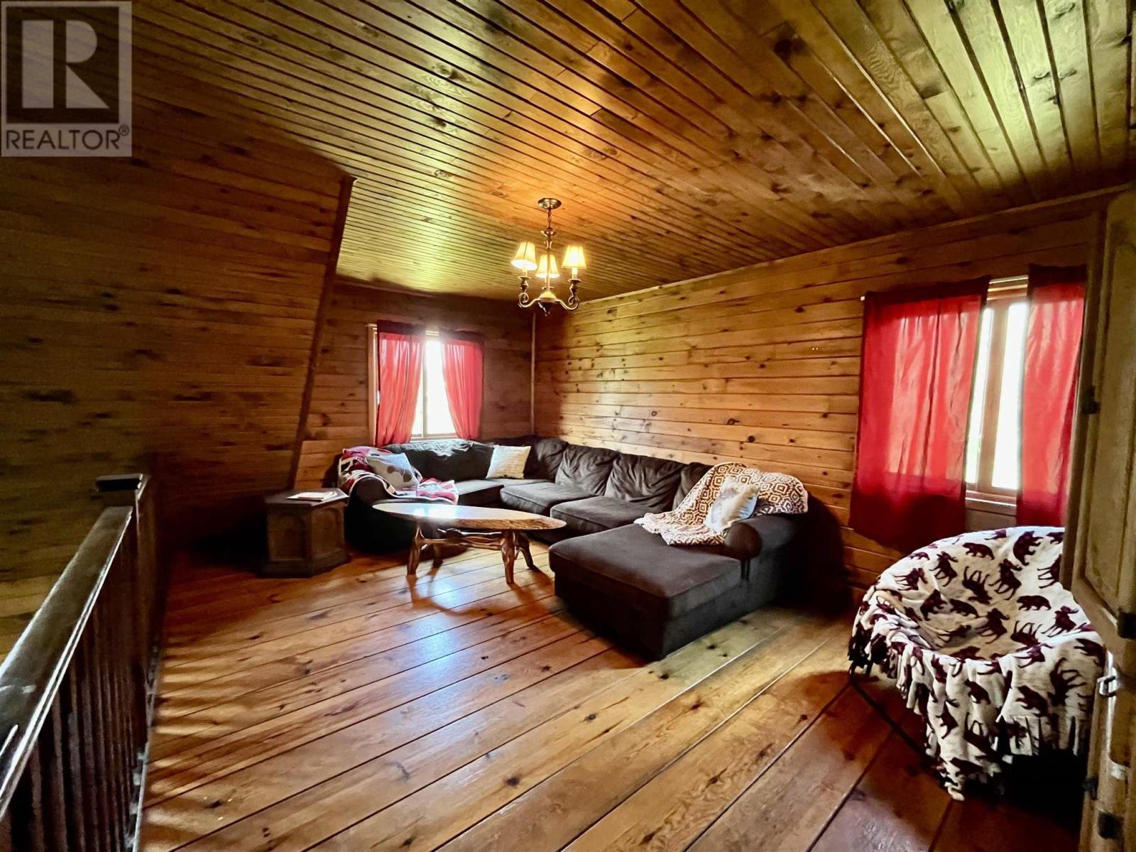 619 Cameron Road Property Photo 23