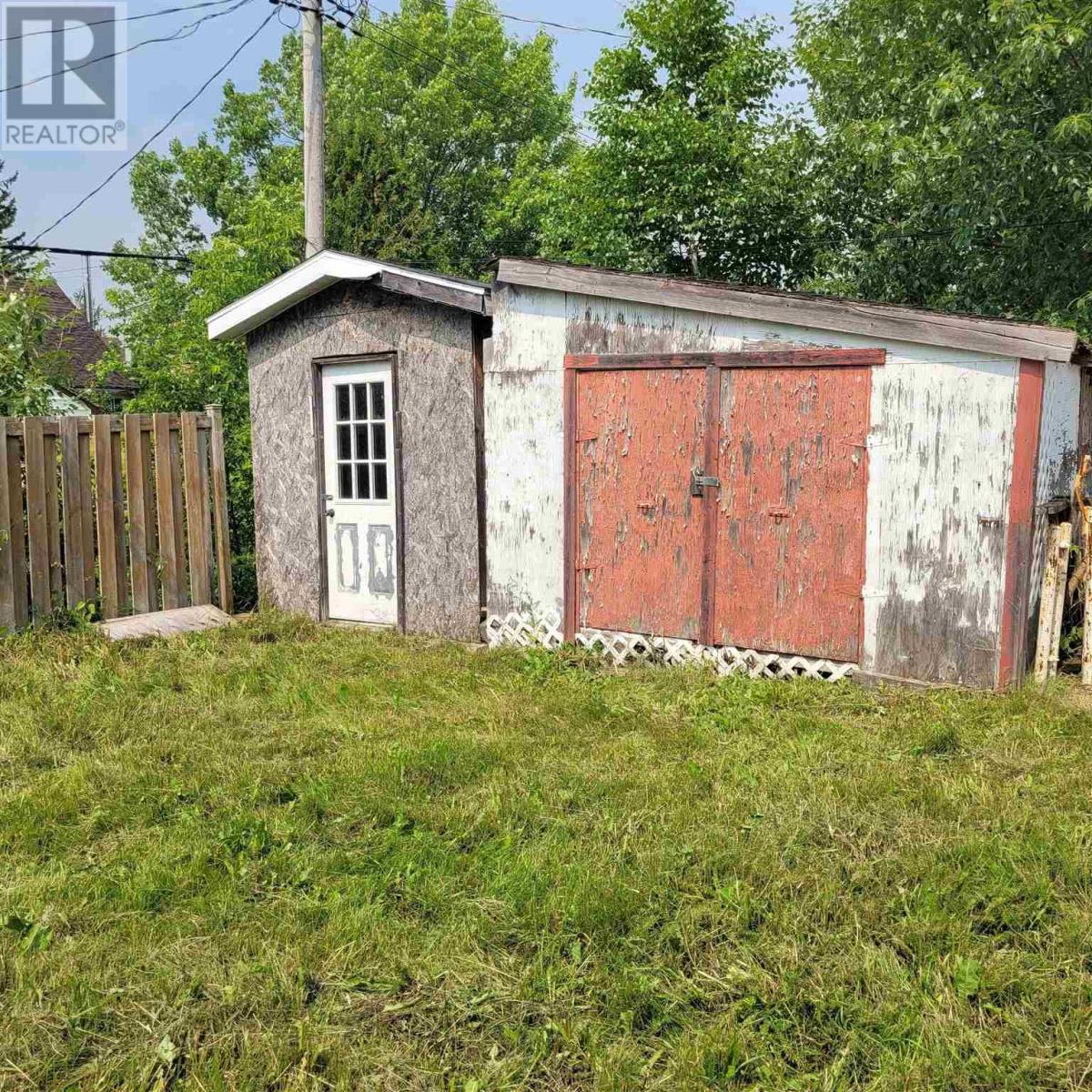 59 Manitou Road W Property Photo 34