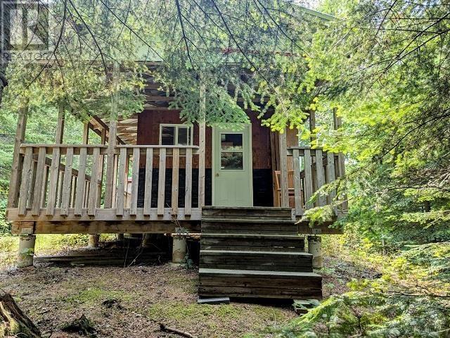 Rk196 Picnic Island Property Photo 18