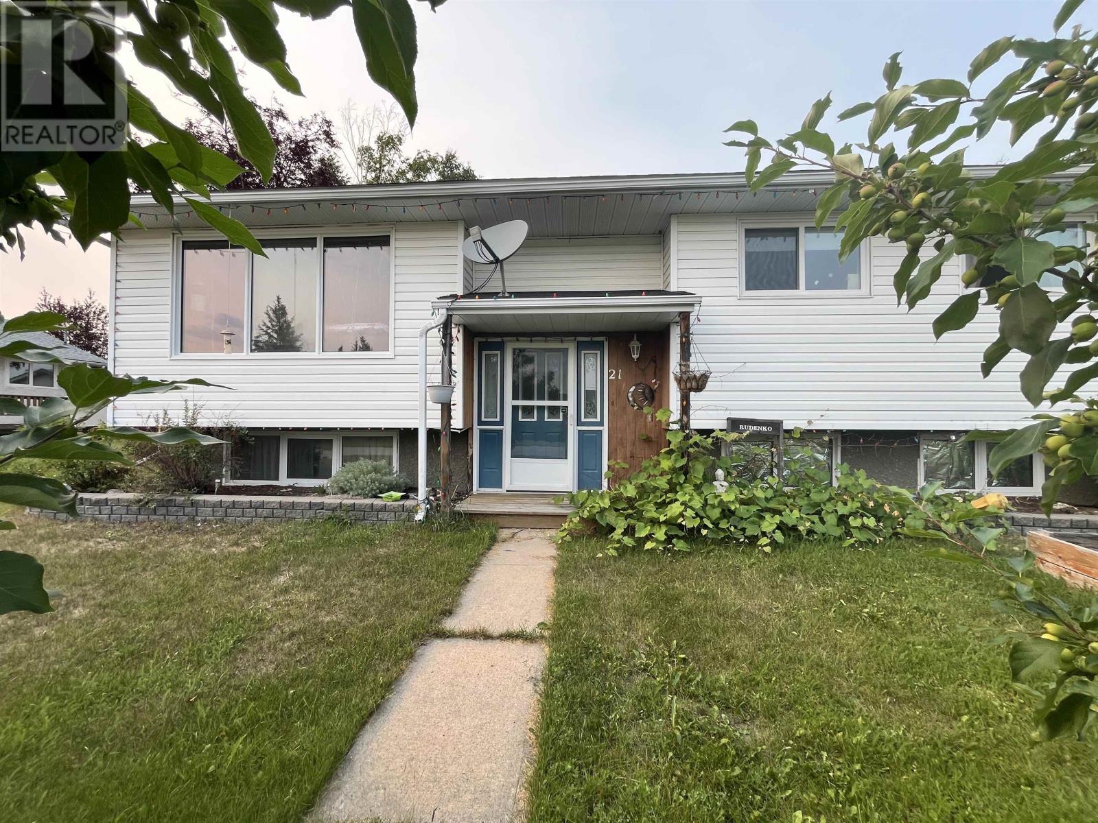 21 Lassie Road Property Photo 1