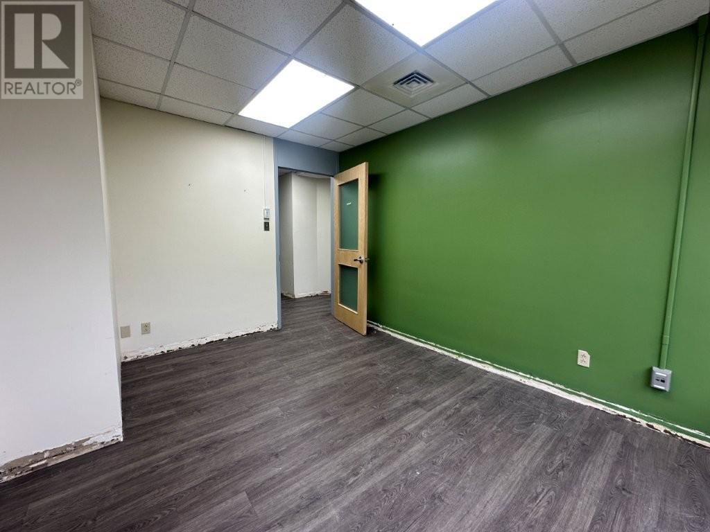 104 325 Archibald Street S Property Photo 25