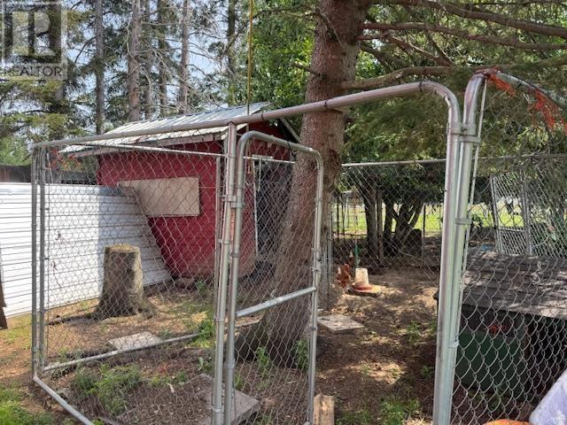 327 Calvert Rd Property Photo 39