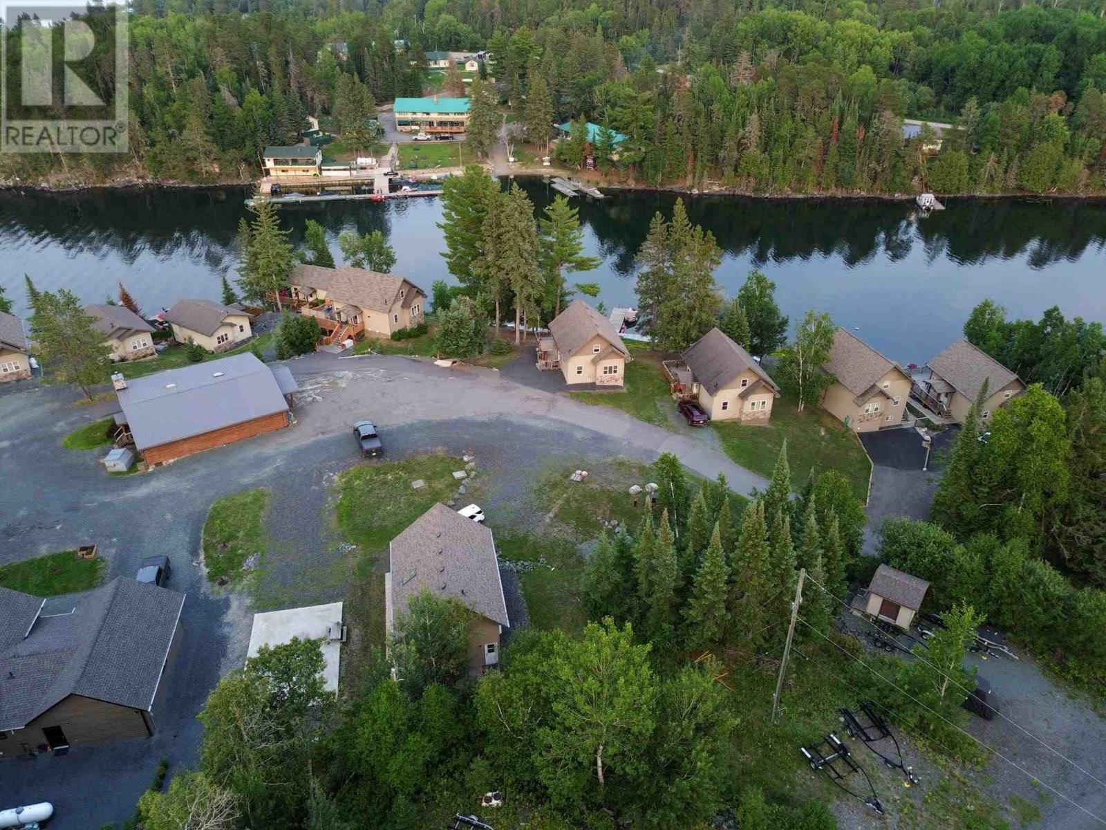 16 Au Lac Retreats Crescent, Lake Of The Woods Property Photo 10