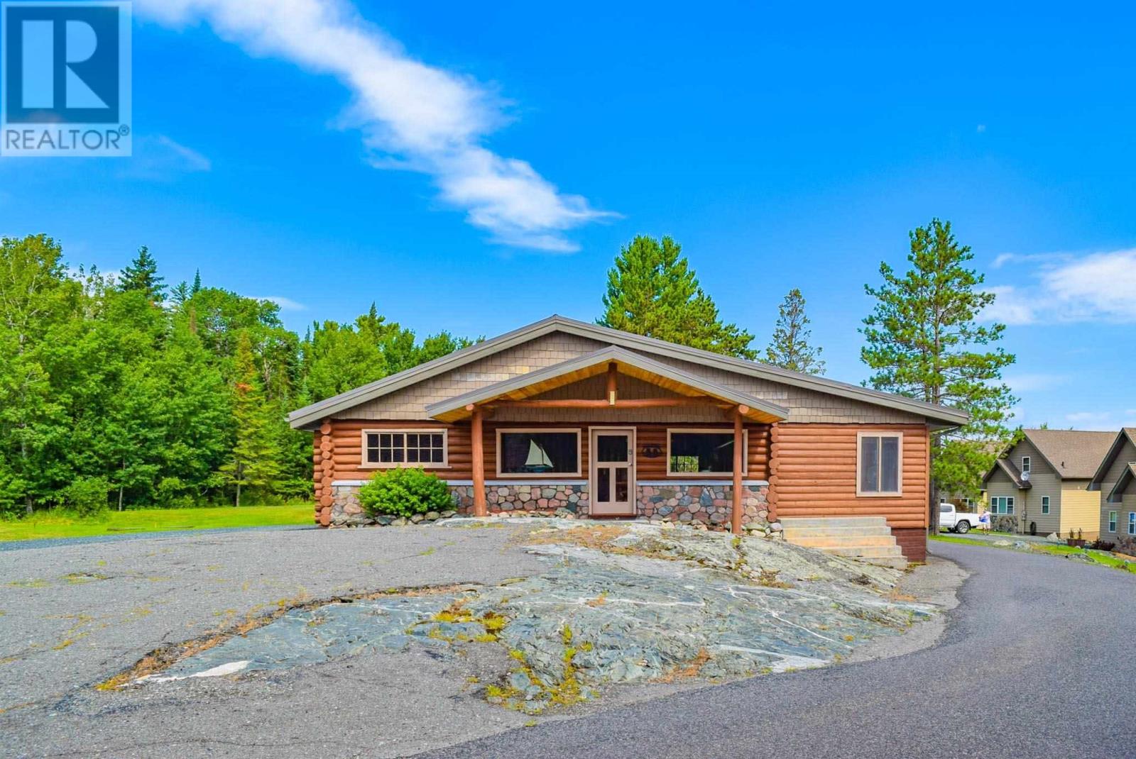 16 Au Lac Retreats Crescent, Lake Of The Woods Property Photo 29