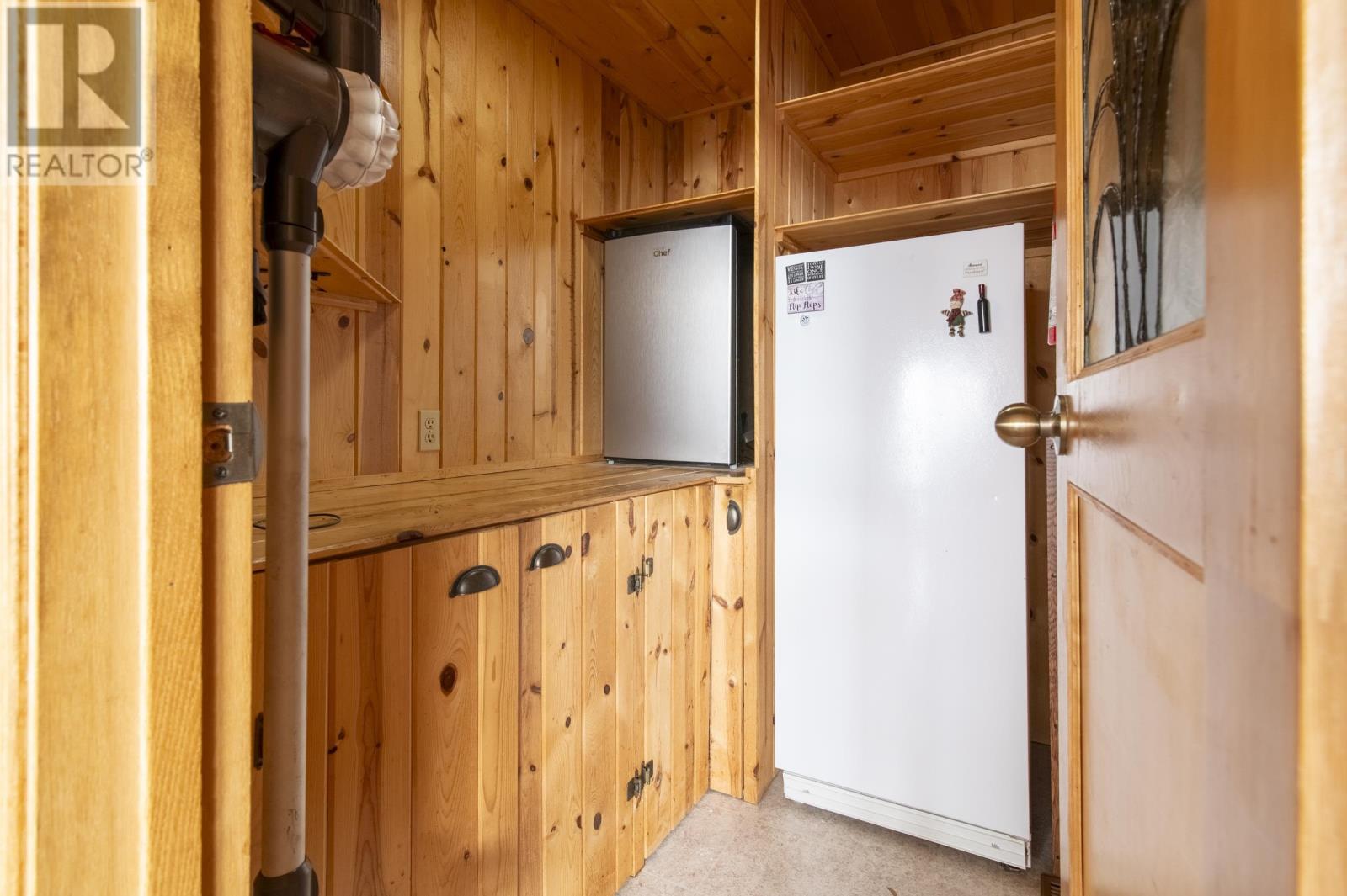 30 Watson Road Property Photo 16