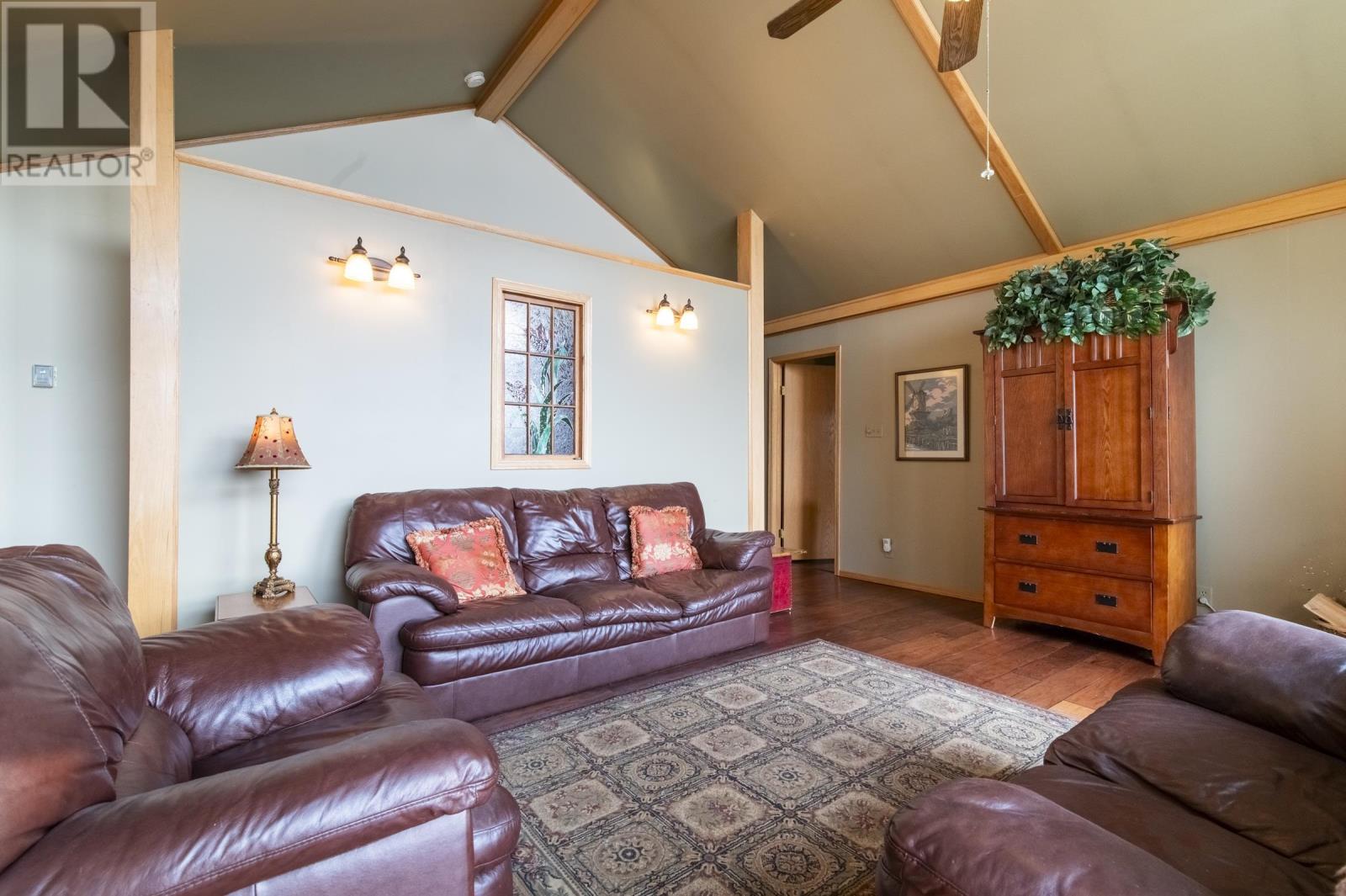 30 Watson Road Property Photo 19