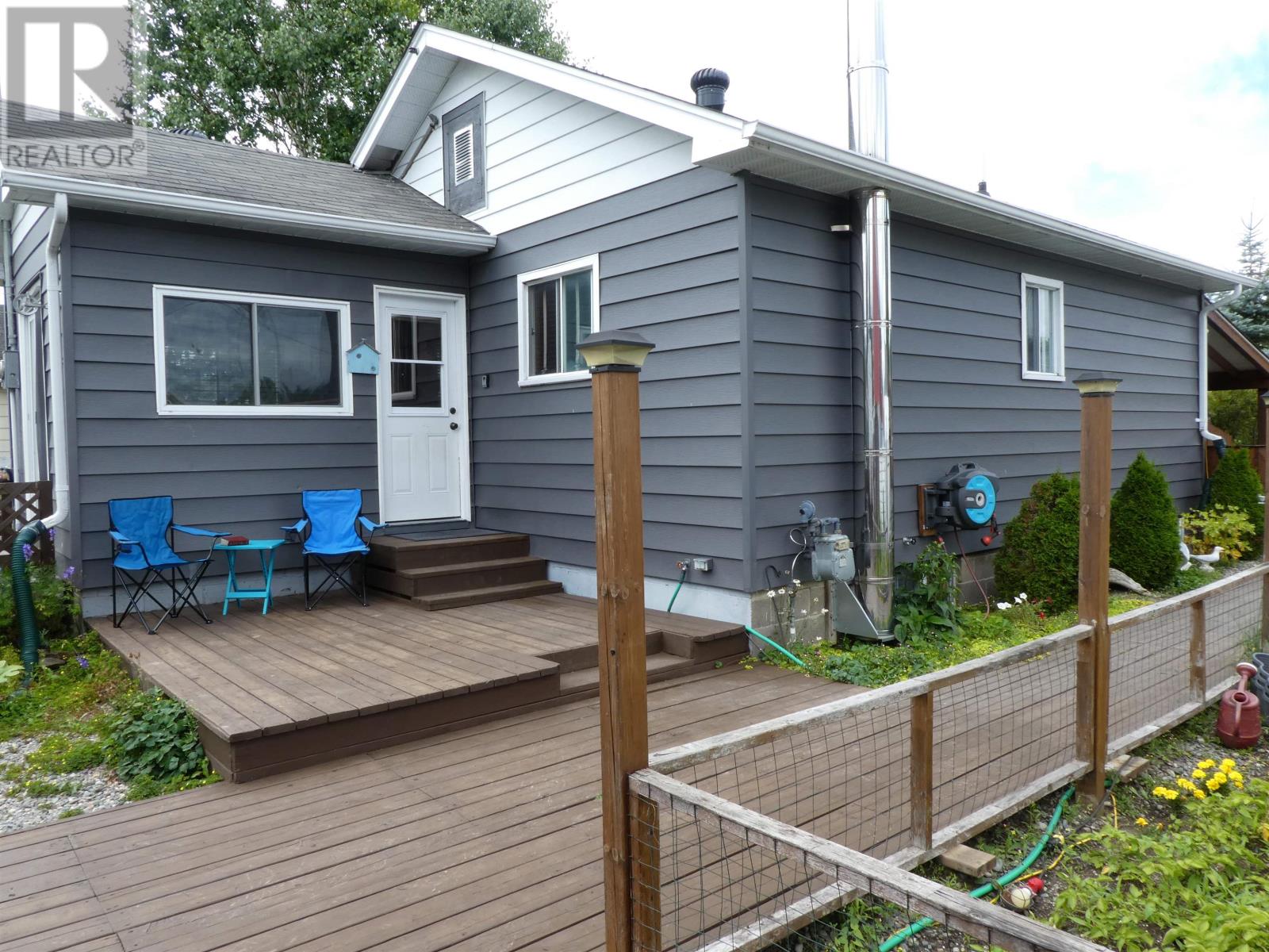 337 Garnet Dr Property Photo 1