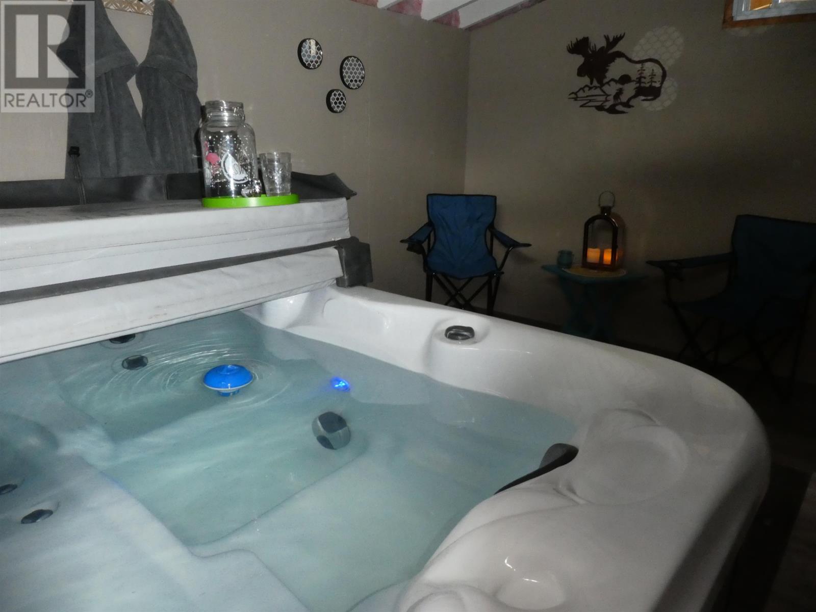 337 Garnet Dr Property Photo 15