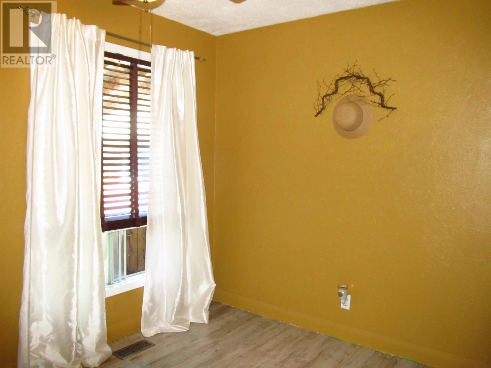 337 Garnet Dr Property Photo 21