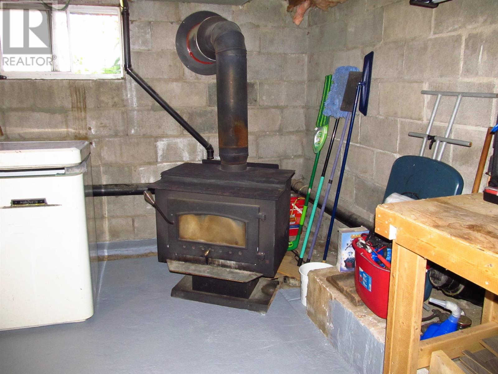 337 Garnet Dr Property Photo 28