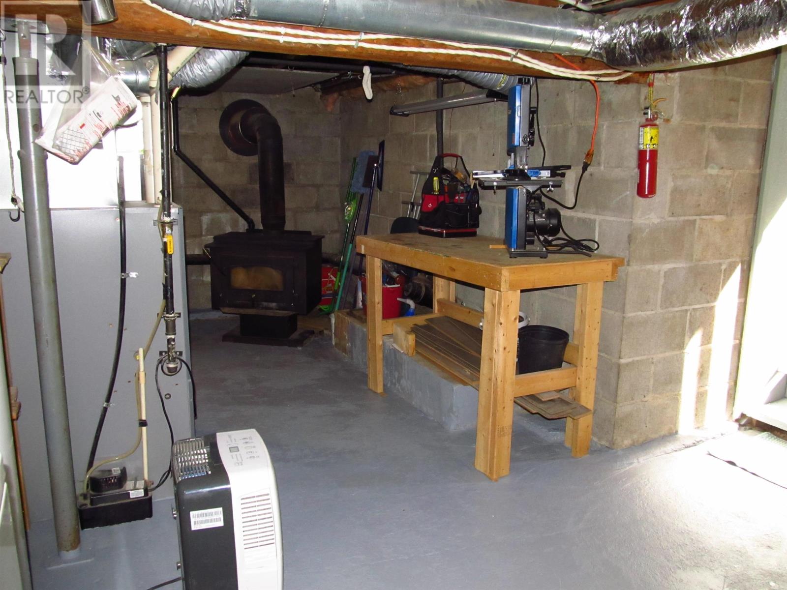 337 Garnet Dr Property Photo 29