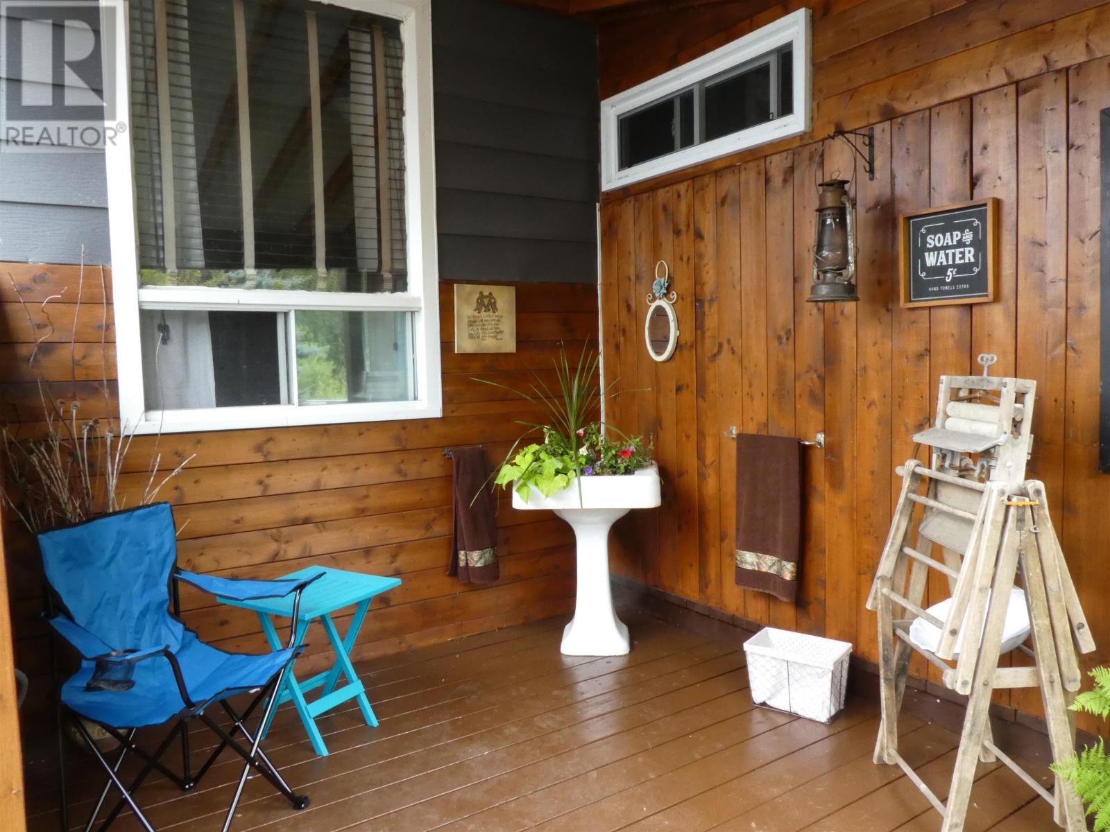 337 Garnet Dr Property Photo 33