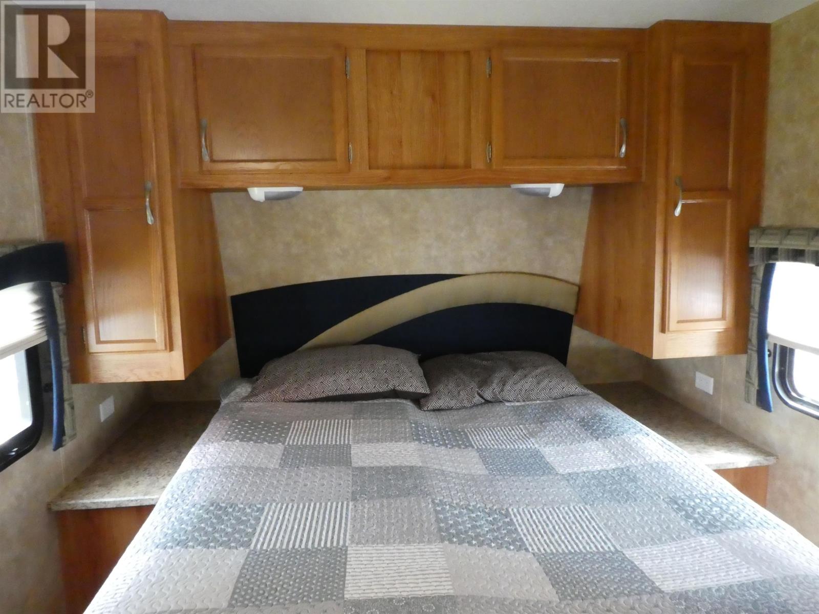 337 Garnet Dr Property Photo 41