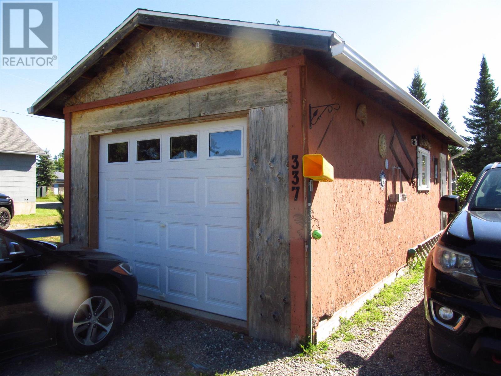 337 Garnet Dr Property Photo 48