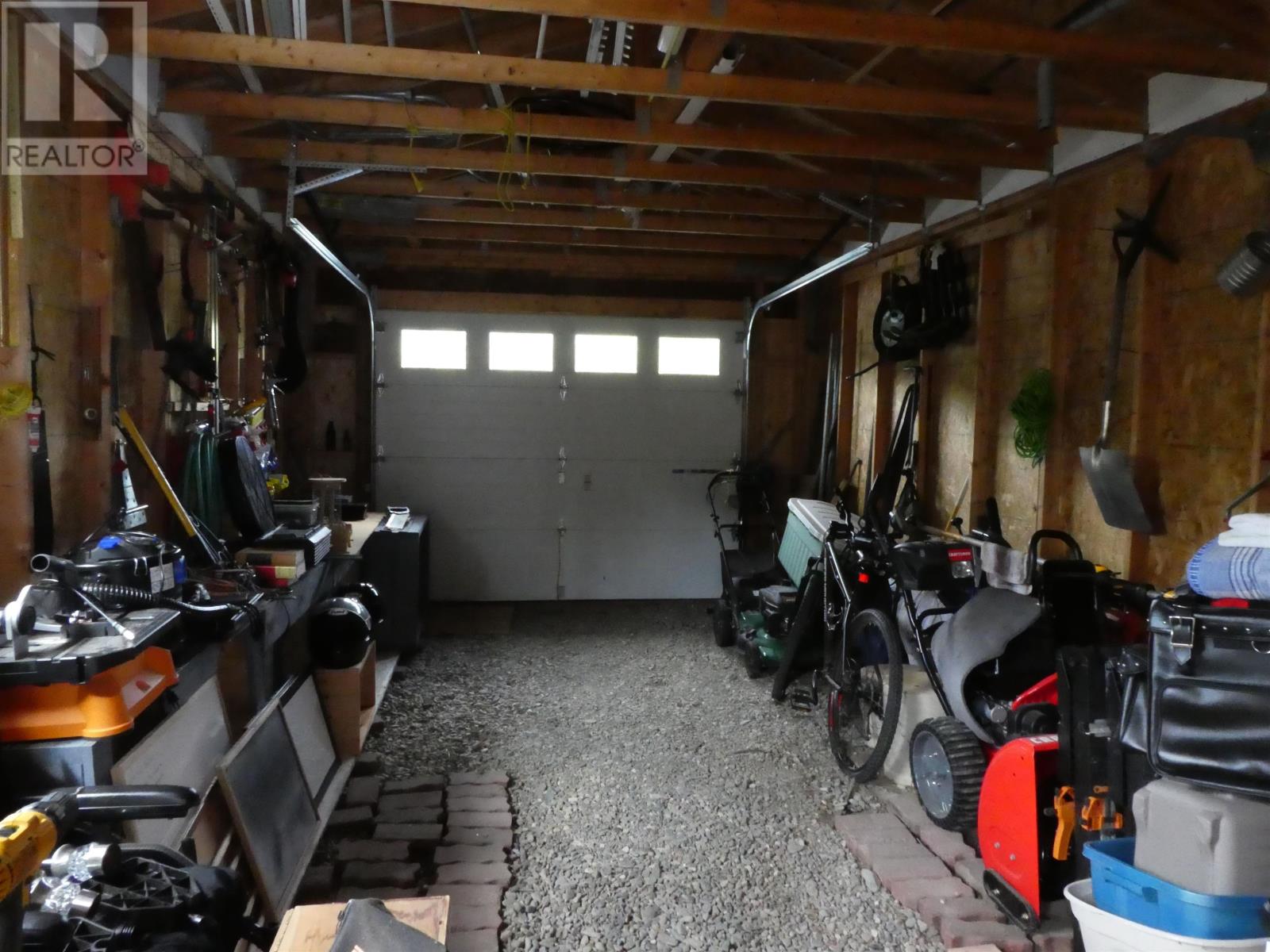 337 Garnet Dr Property Photo 49