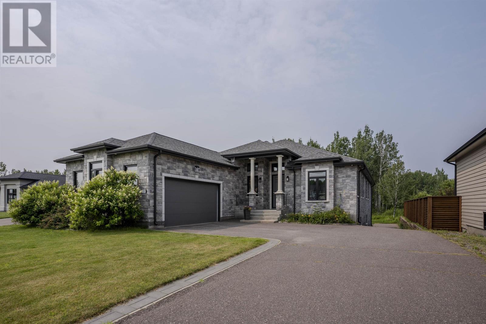 157 Whitewater Pl Property Photo 2