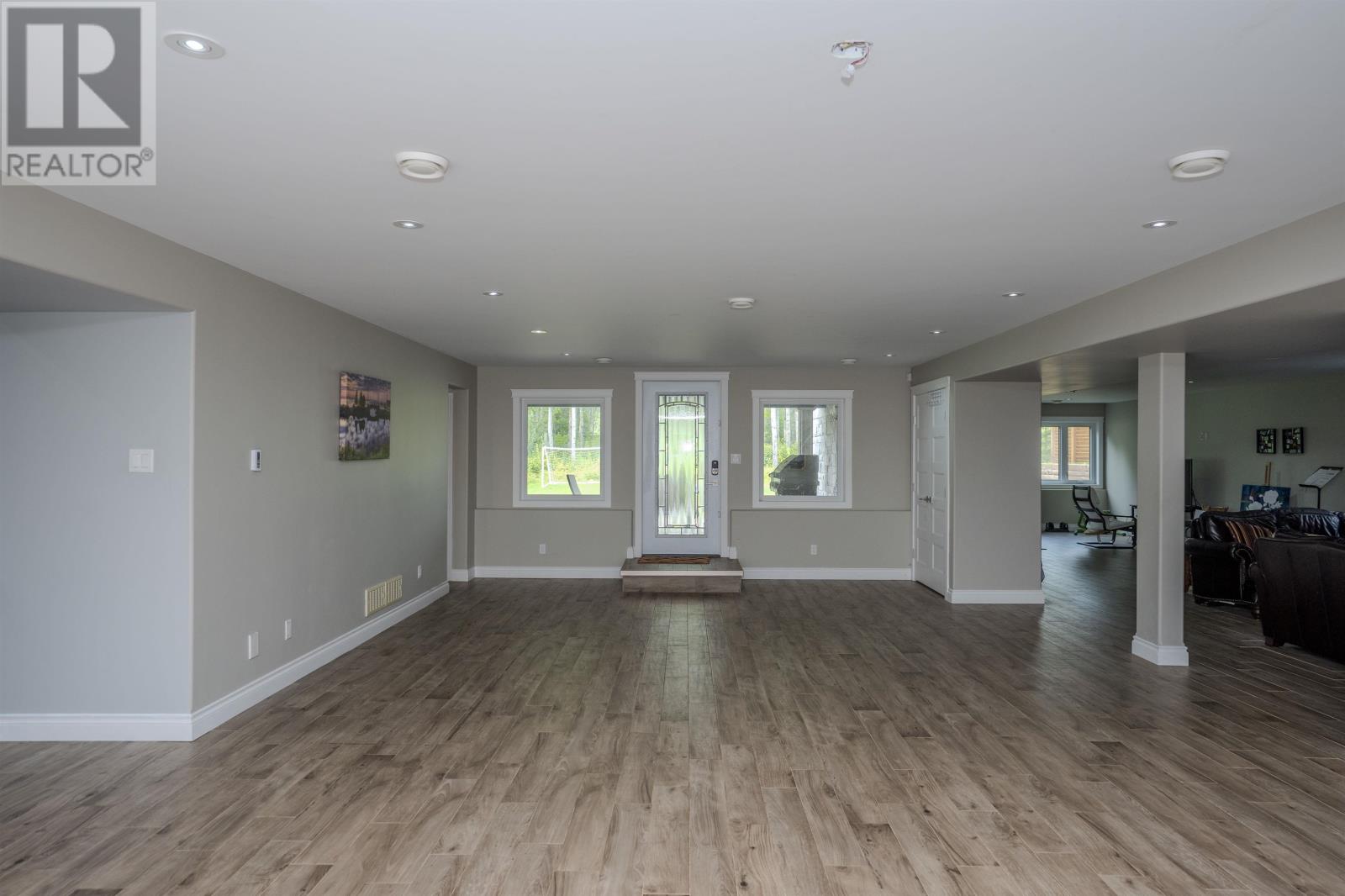 157 Whitewater Pl Property Photo 34