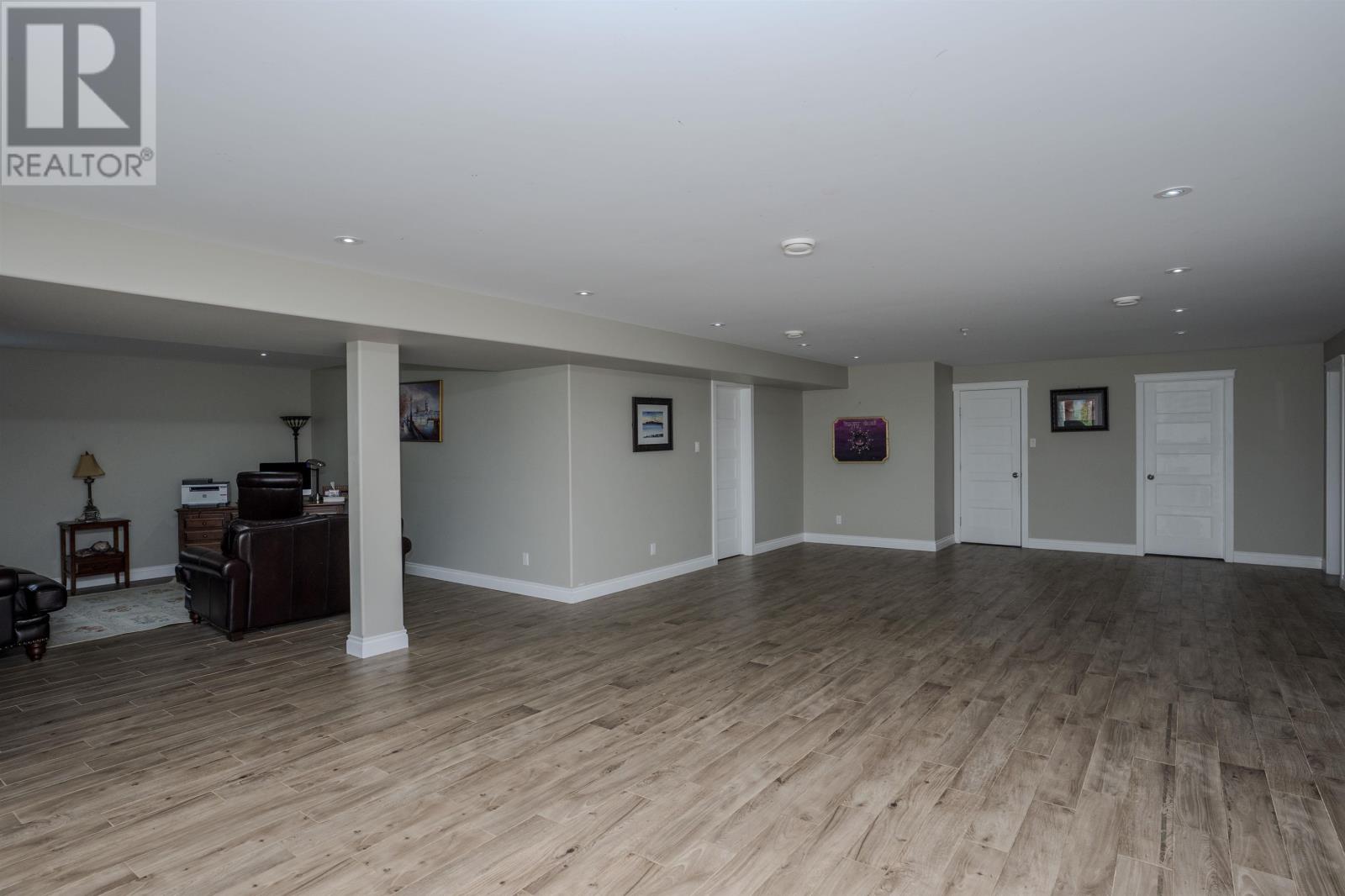 157 Whitewater Pl Property Photo 37