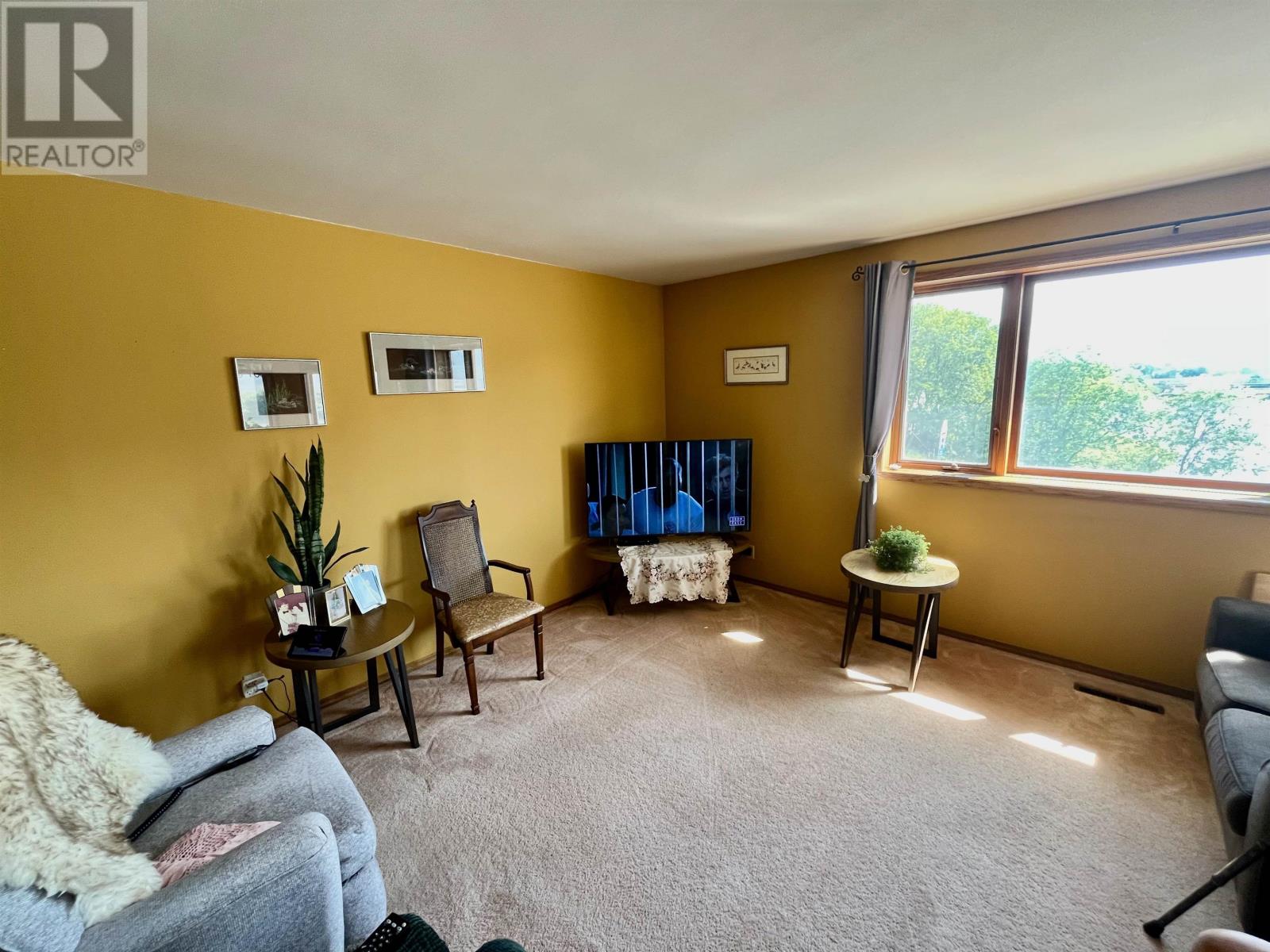 3 King St Property Photo 2